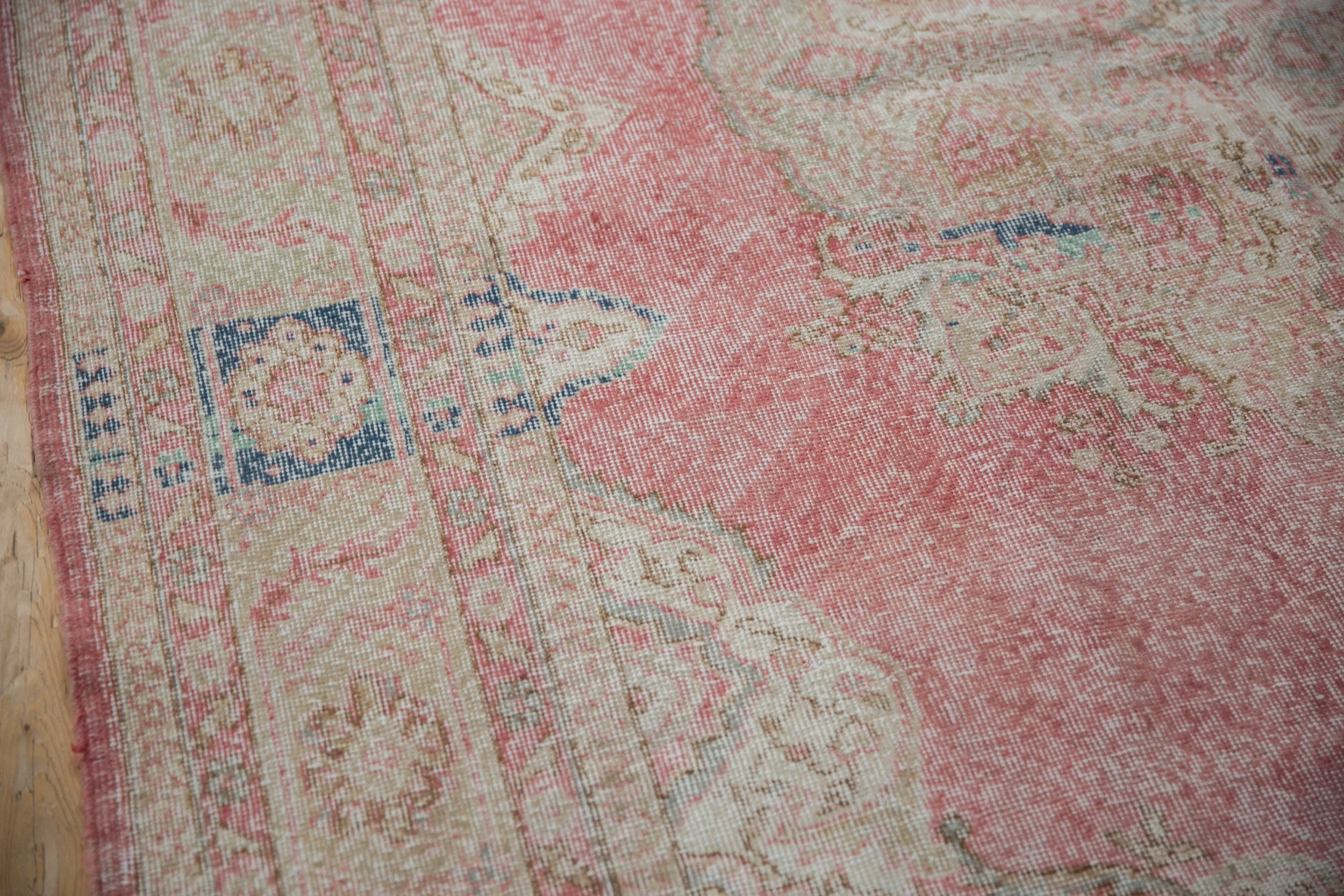 7x10.5 Vintage Distressed Sparta Carpet - Image 8