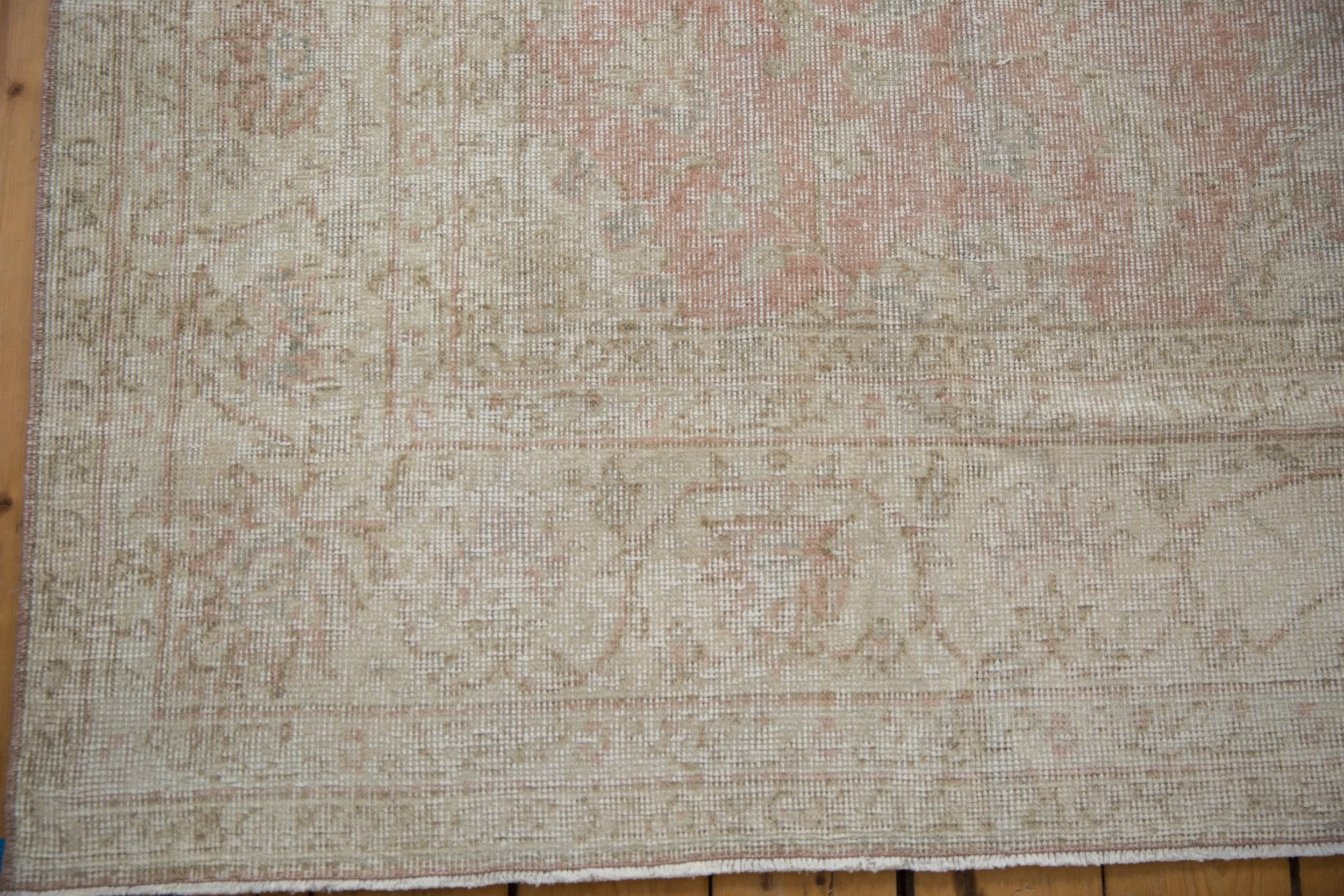7x10.5 Vintage Distressed Sparta Carpet - Image 3