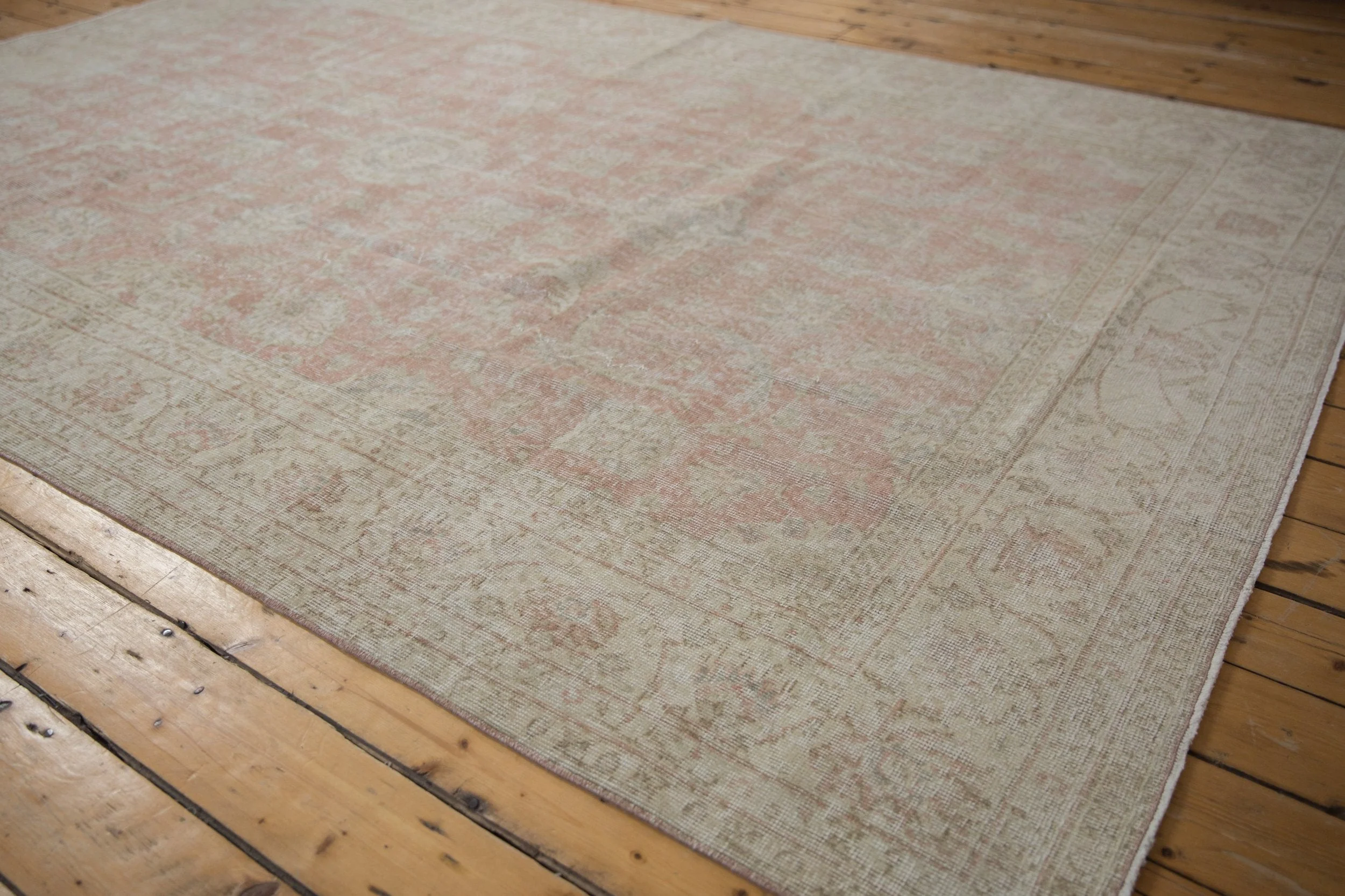7x10.5 Vintage Distressed Sparta Carpet - Image 4