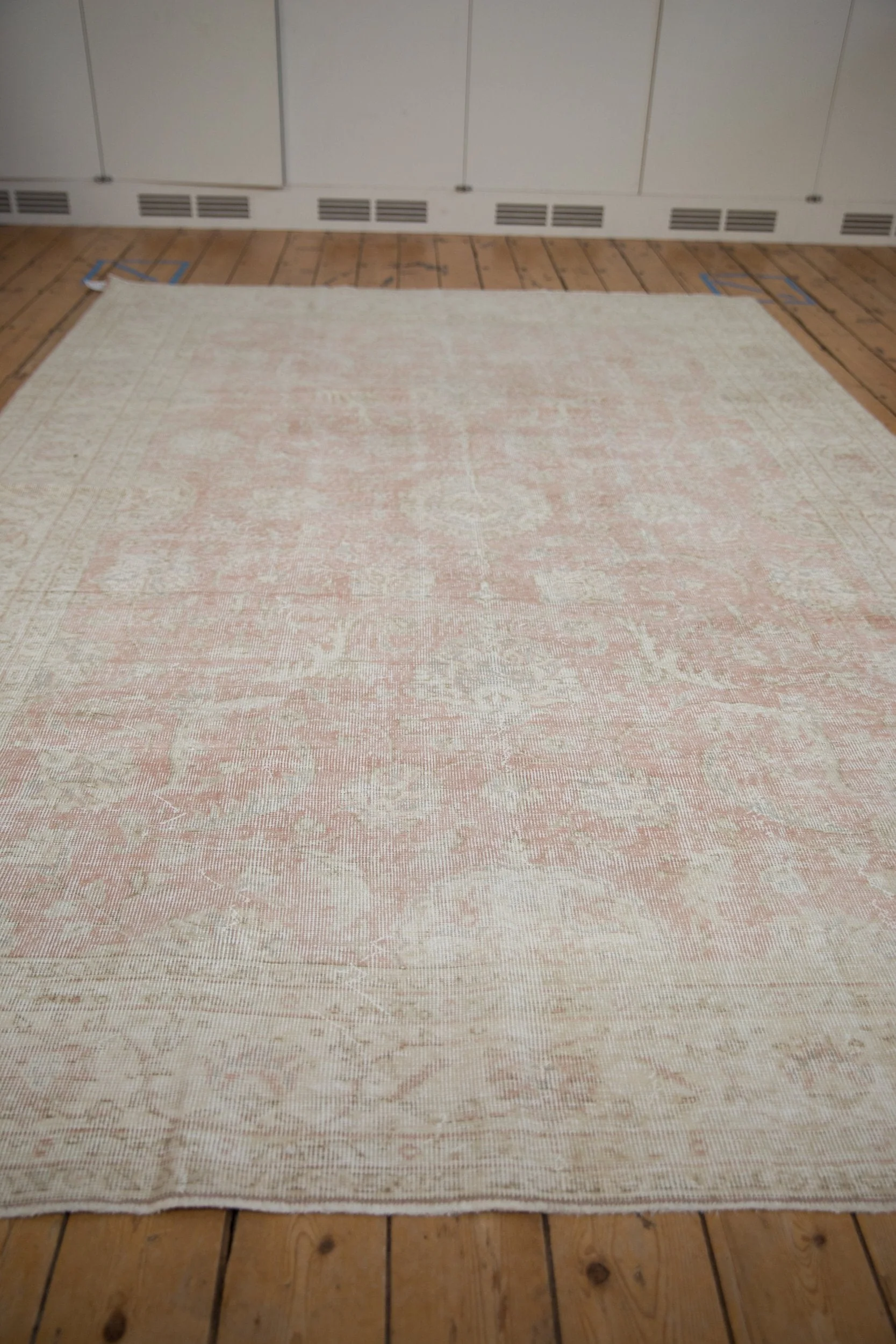 7x10.5 Vintage Distressed Sparta Carpet - Image 8