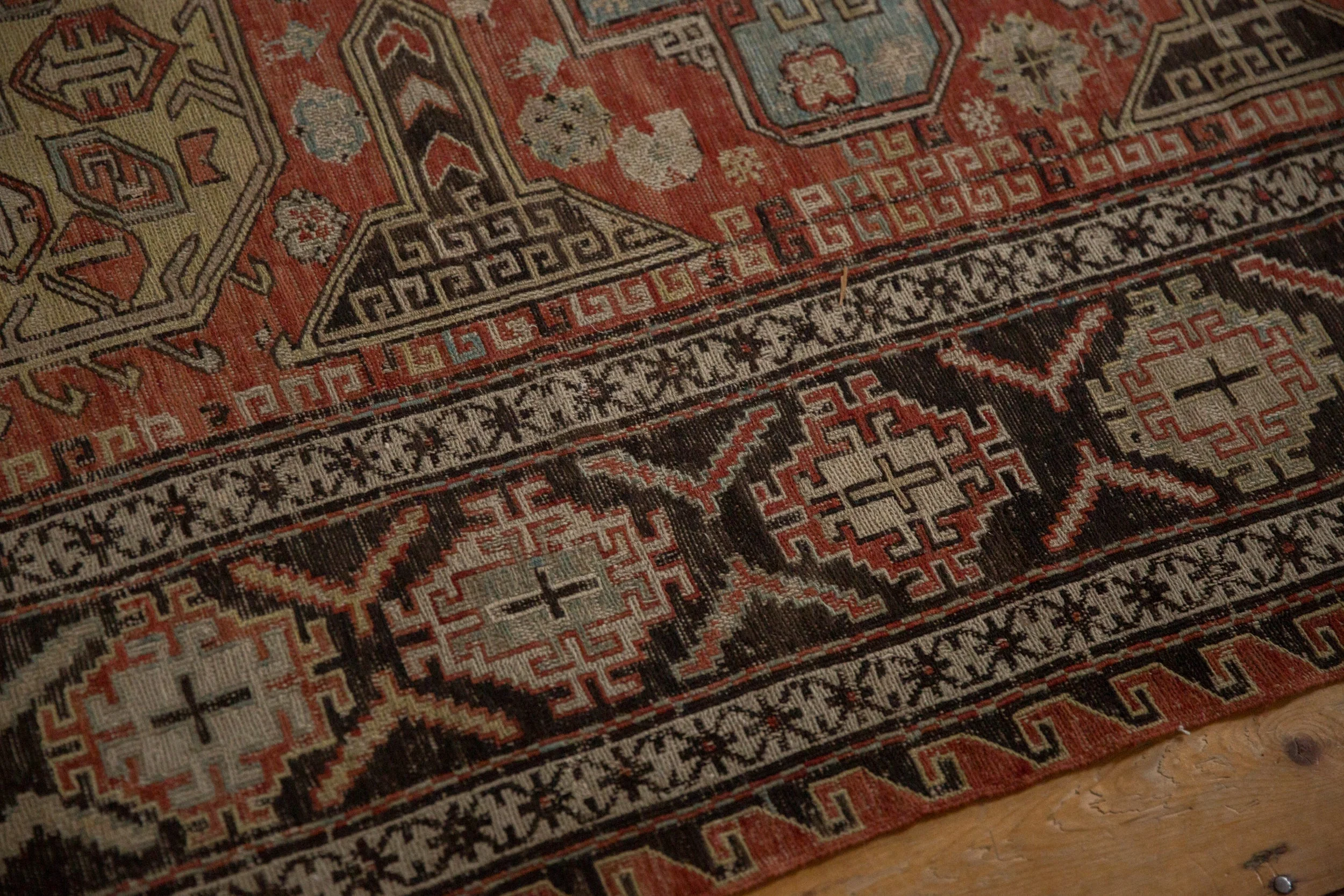7x10 Antique Caucasian Soumac Carpet - Image 12