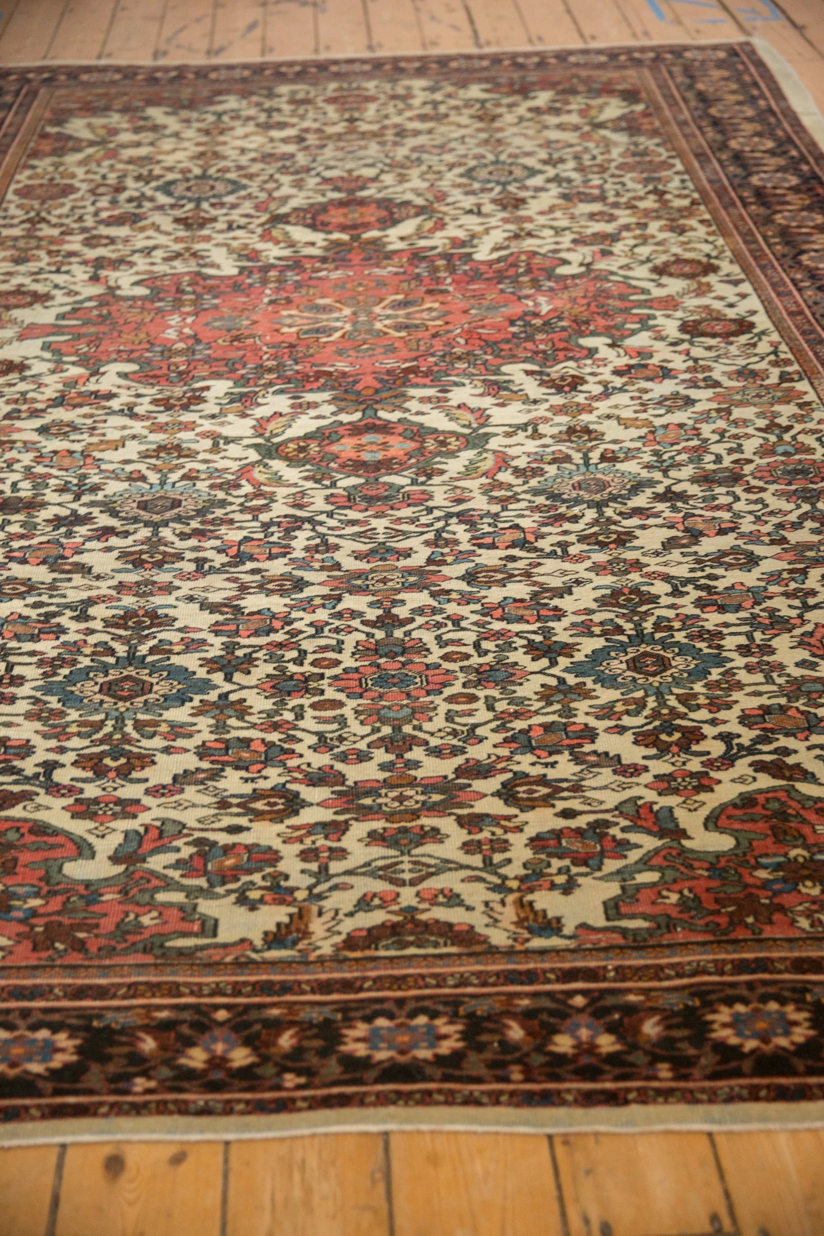 7x10 Antique Farahan Sarouk Carpet - Image 5