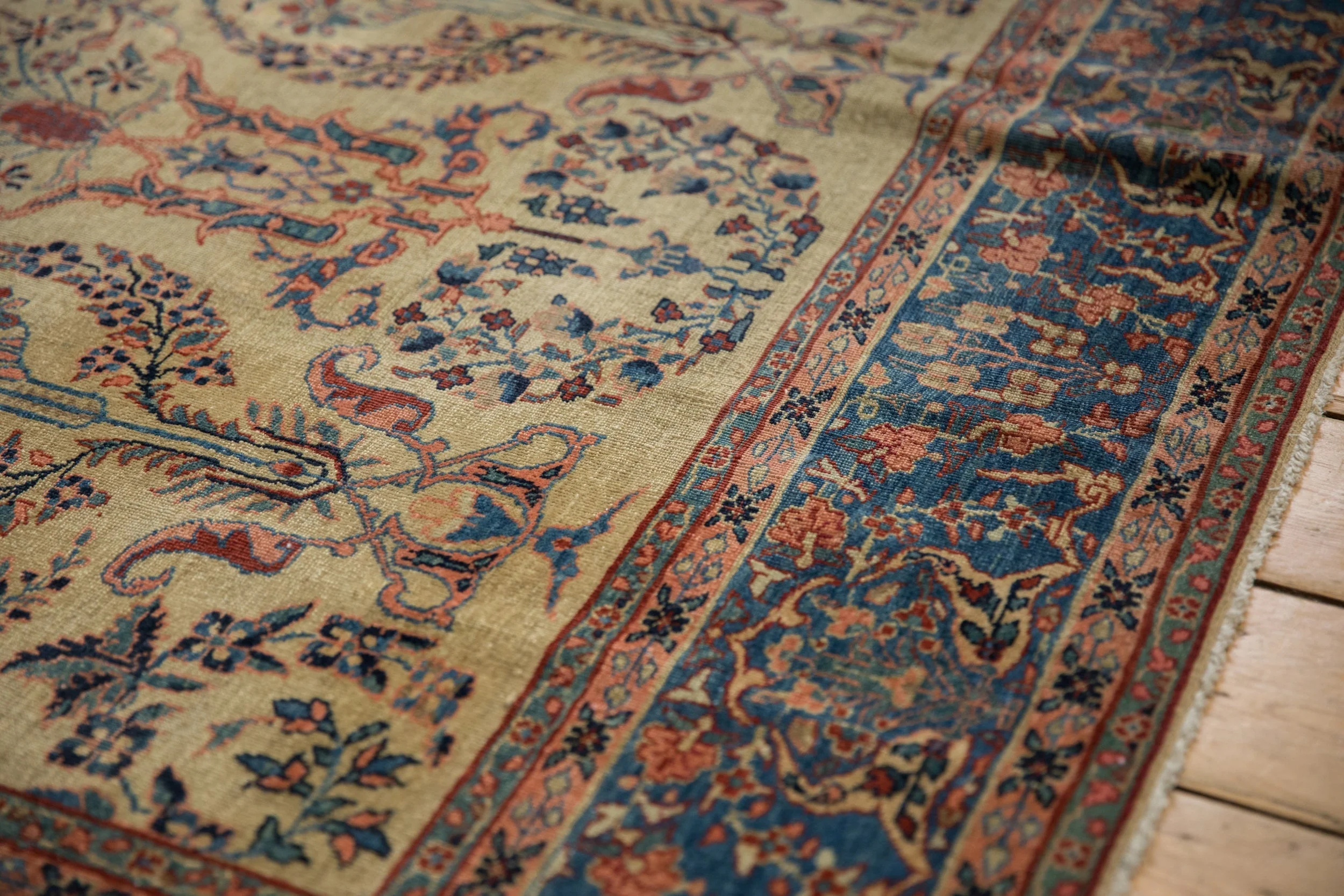 7x10 Antique Farahan Sarouk Carpet - Image 6