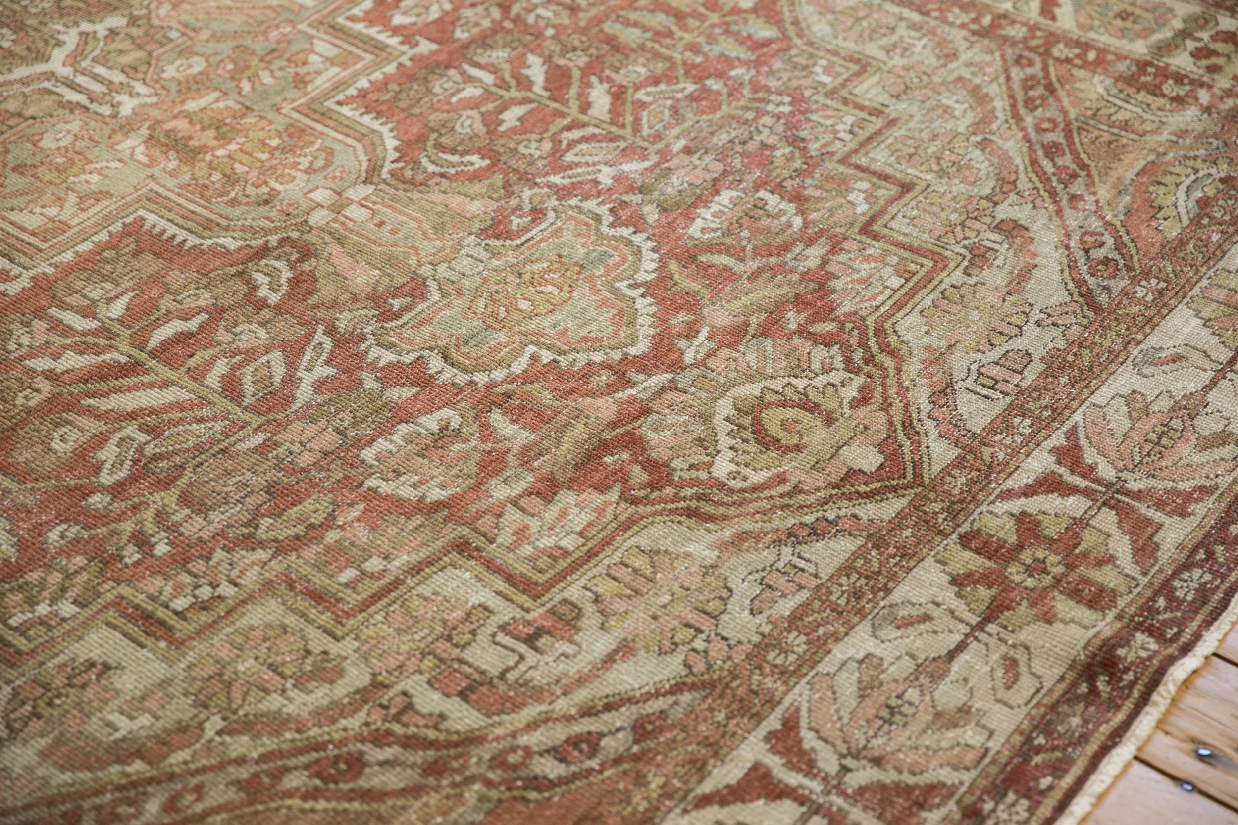 7x10 Vintage Distressed Baktiari Carpet - Image 5