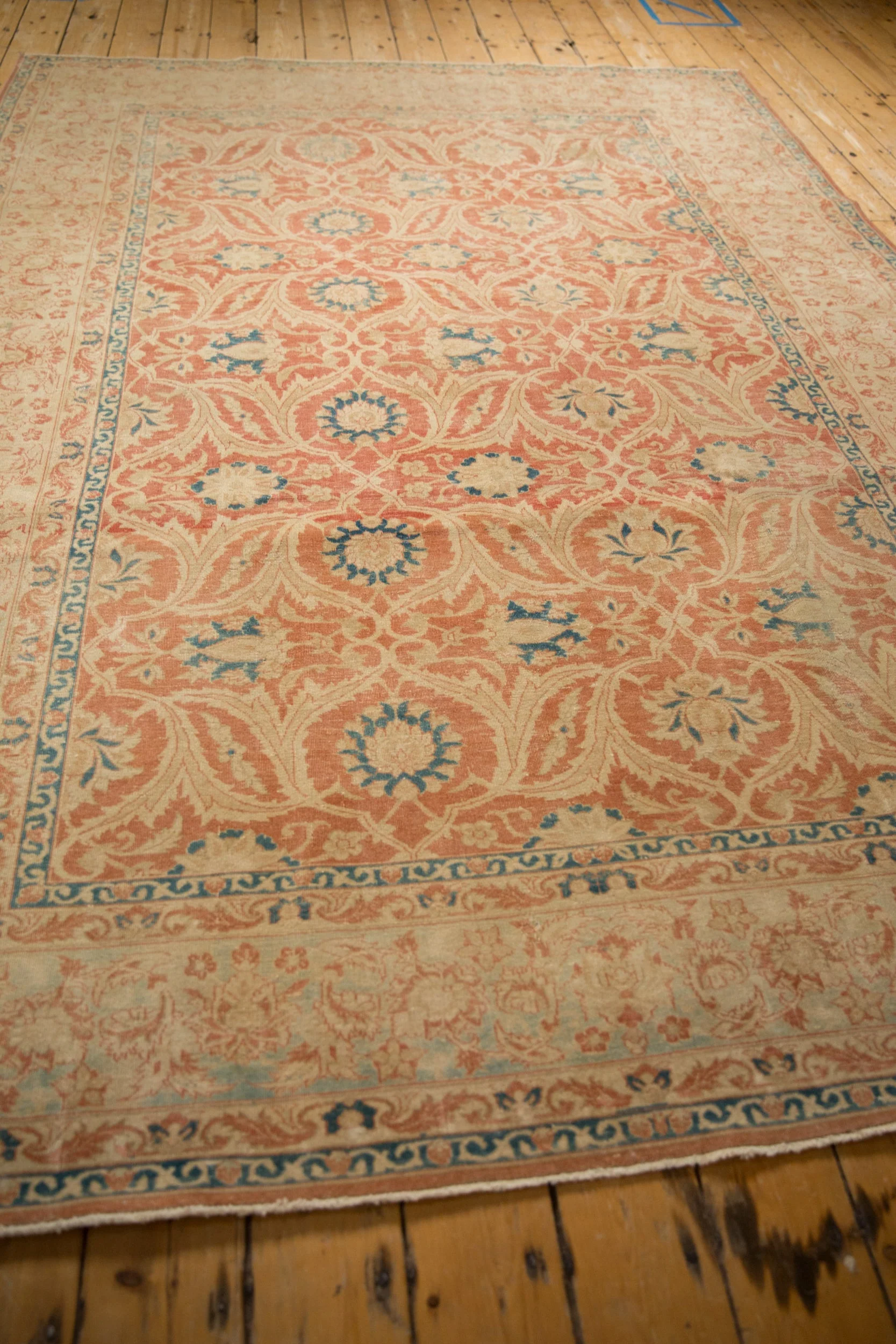 7x10 Vintage Distressed Kashan Carpet - Image 5