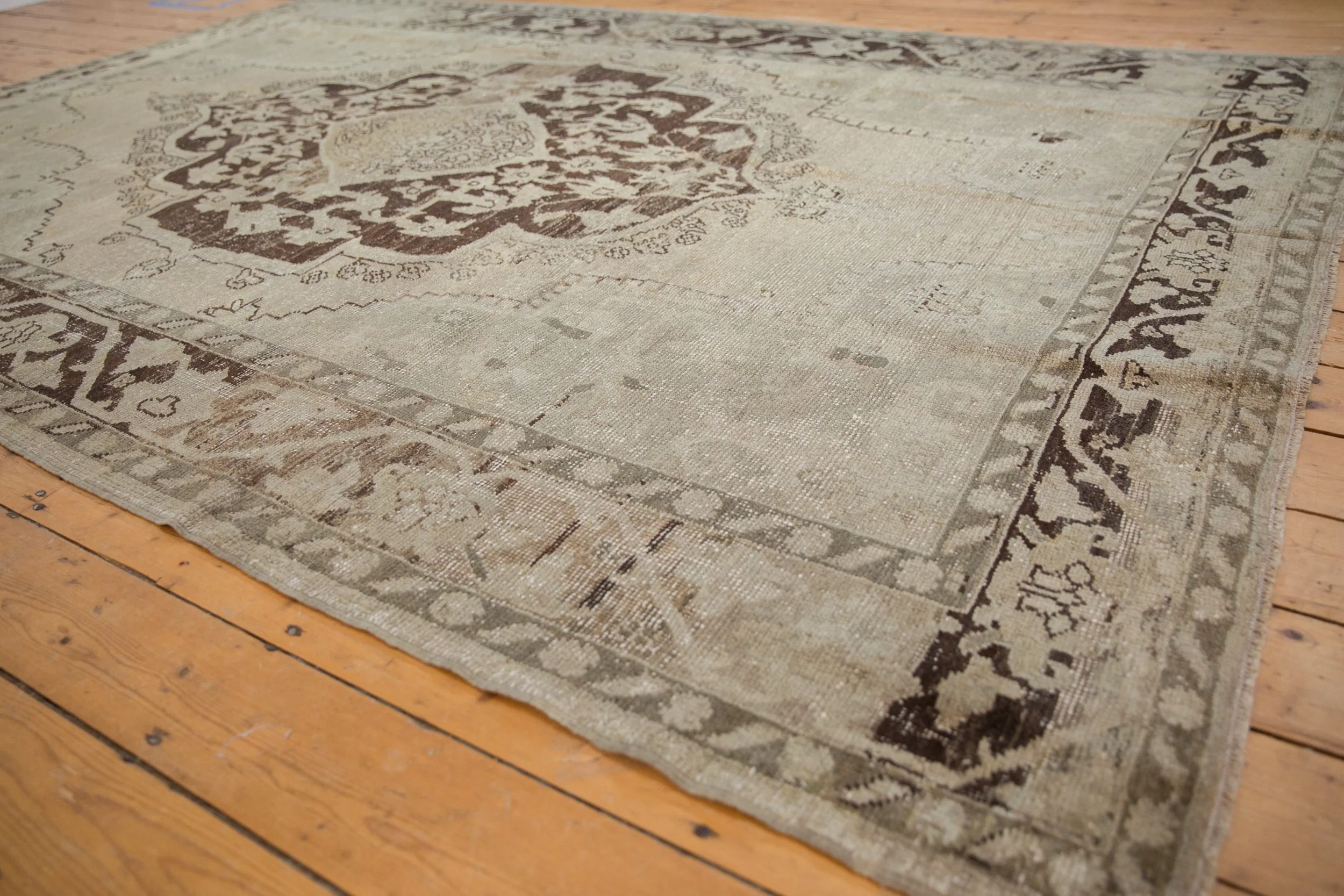 7x10 Vintage Distressed Oushak Carpet - Image 3