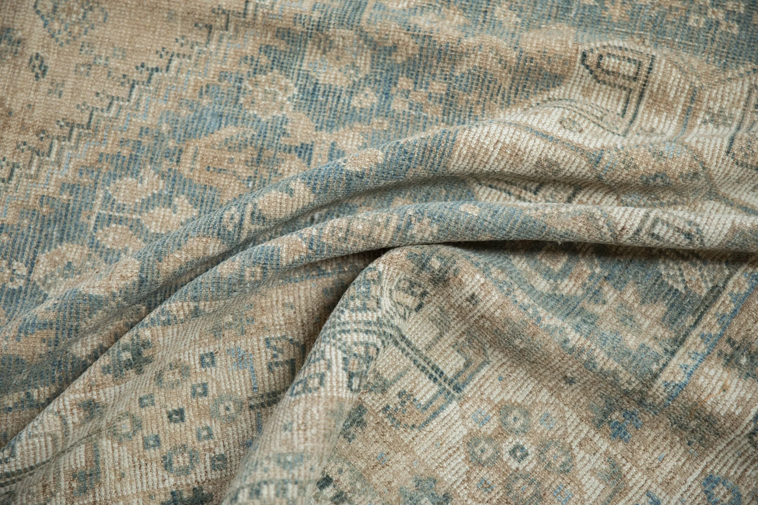 7x10 Vintage Distressed Qashqai Carpet - Image 13