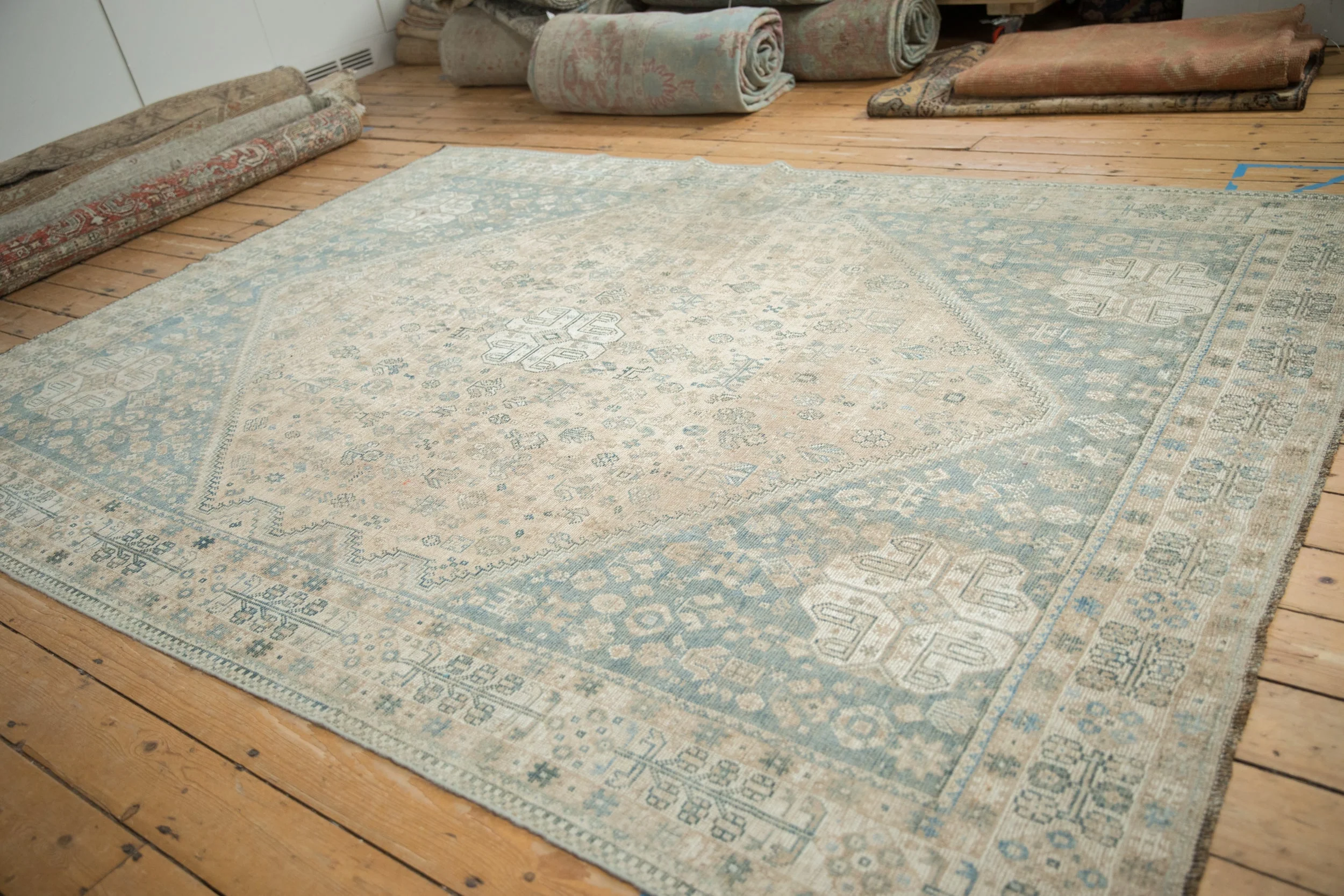 7x10 Vintage Distressed Qashqai Carpet - Image 3