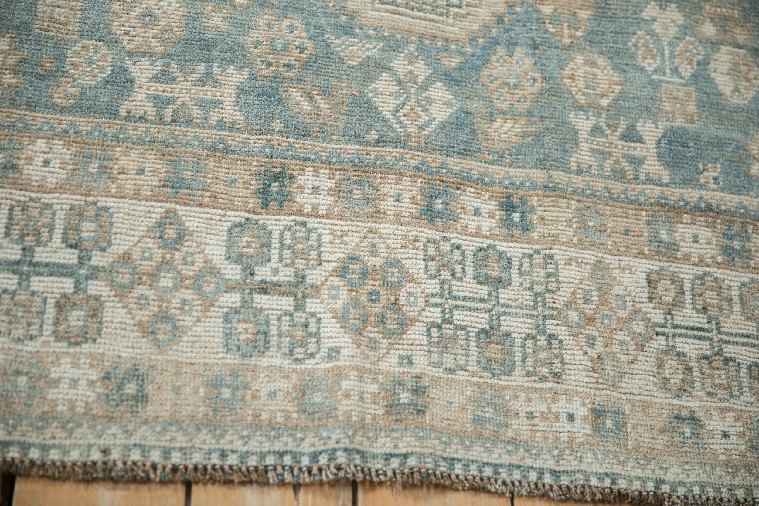 7x10 Vintage Distressed Qashqai Carpet - Image 9