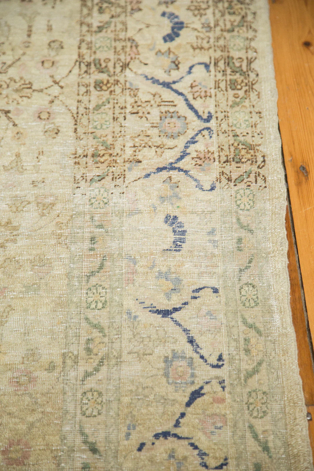 7x10 Vintage Distressed Sivas Carpet - Image 6