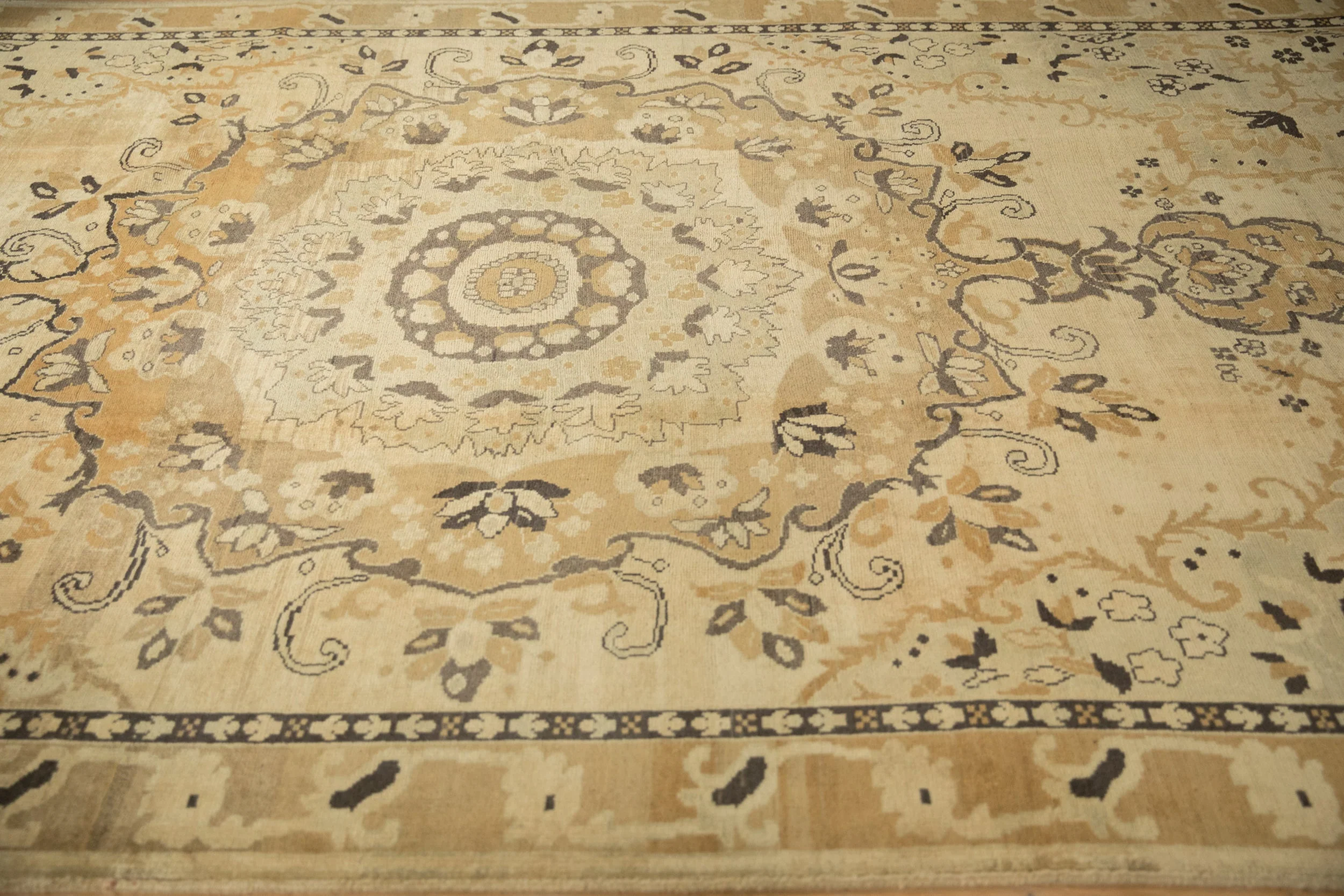 7x11.5 Vintage Distressed Kars Carpet - Image 6