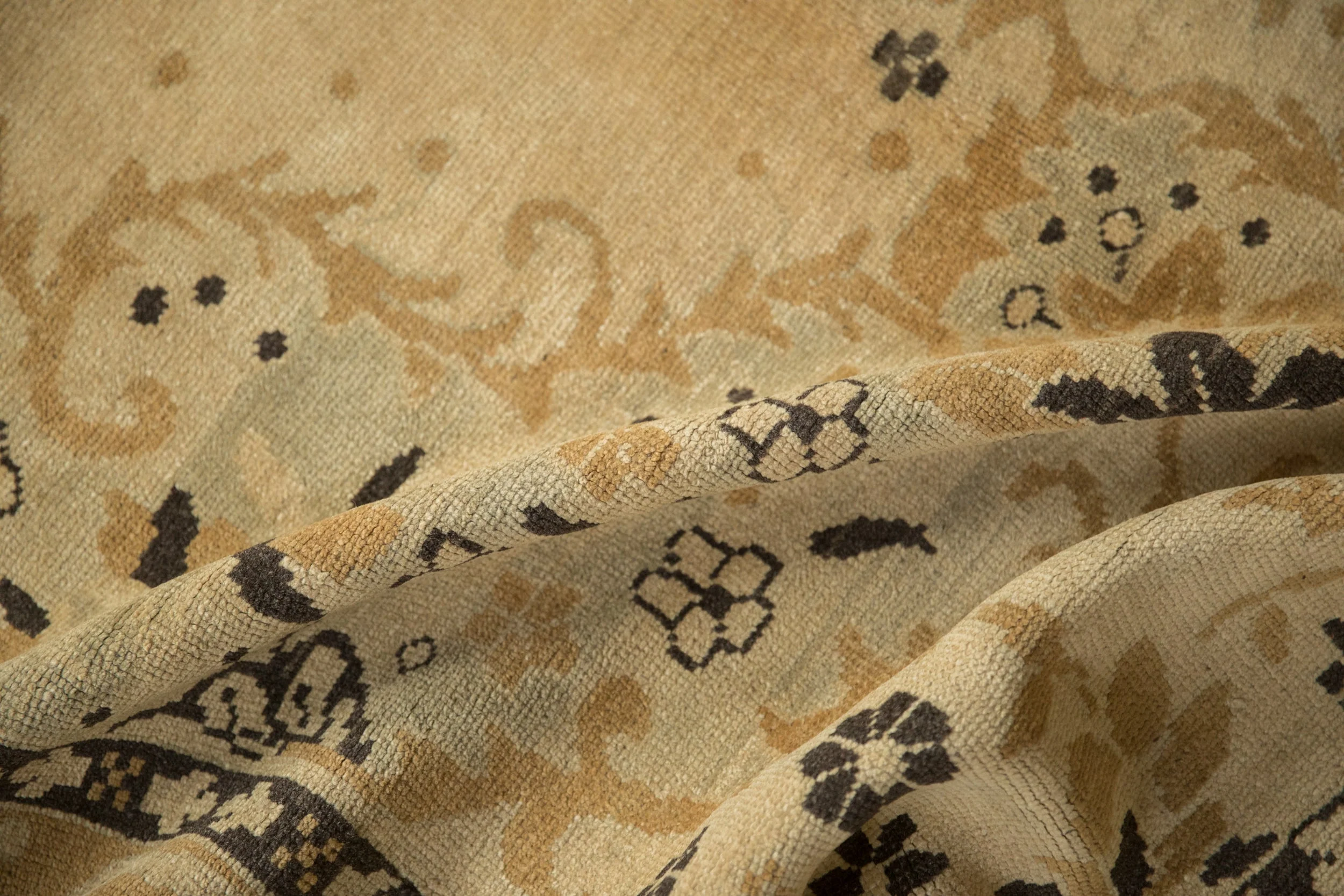7x11.5 Vintage Distressed Kars Carpet - Image 8