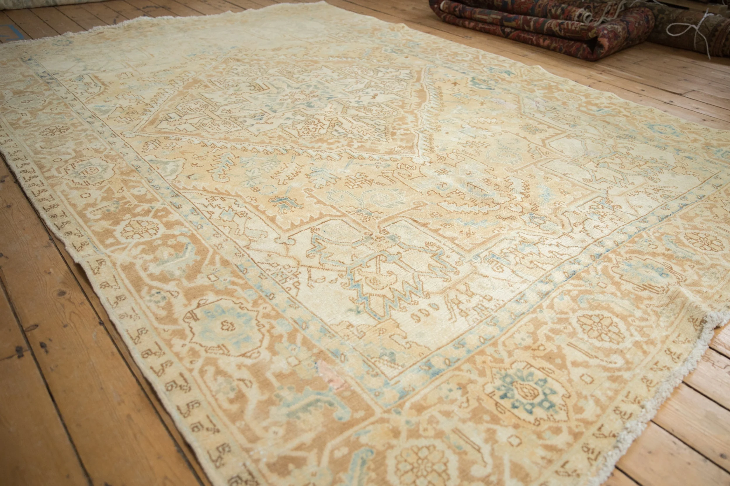7x11 Vintage Distressed Heriz Carpet - Image 5