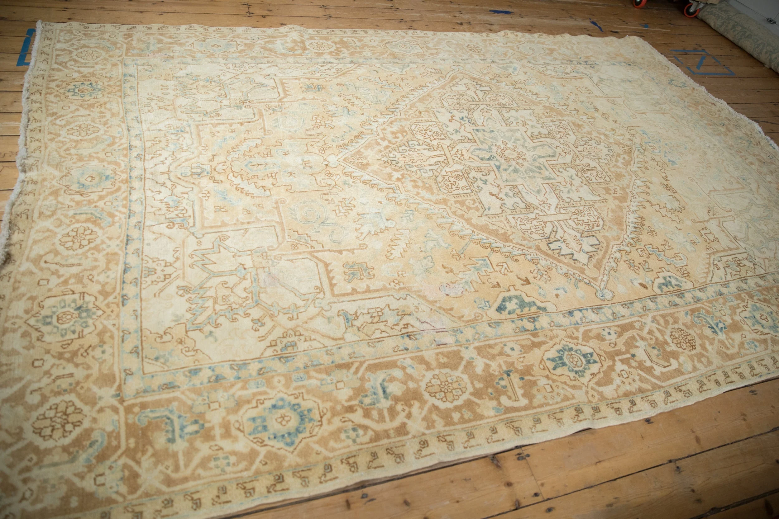 7x11 Vintage Distressed Heriz Carpet - Image 8