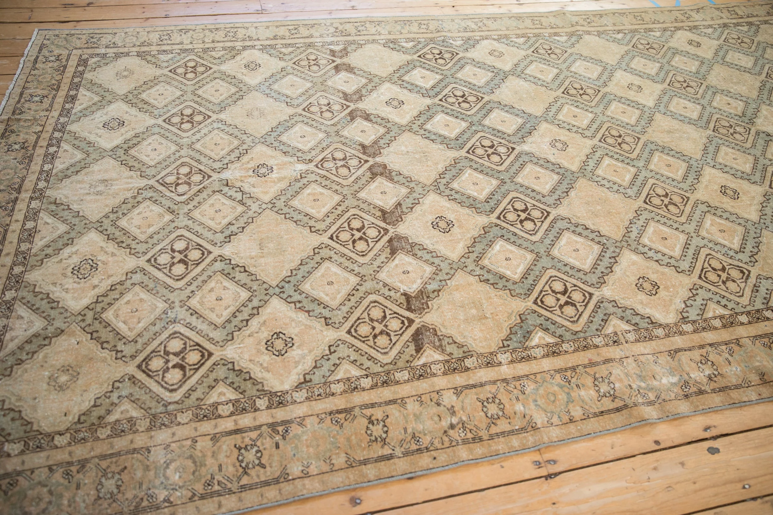 7x12 Vintage Distressed Sivas Carpet - Image 14
