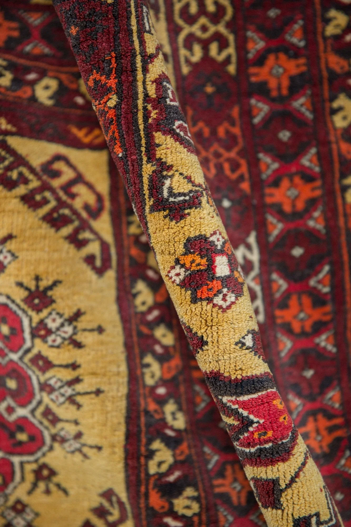 7x9.5 Vintage Daulatabad Carpet - Image 9