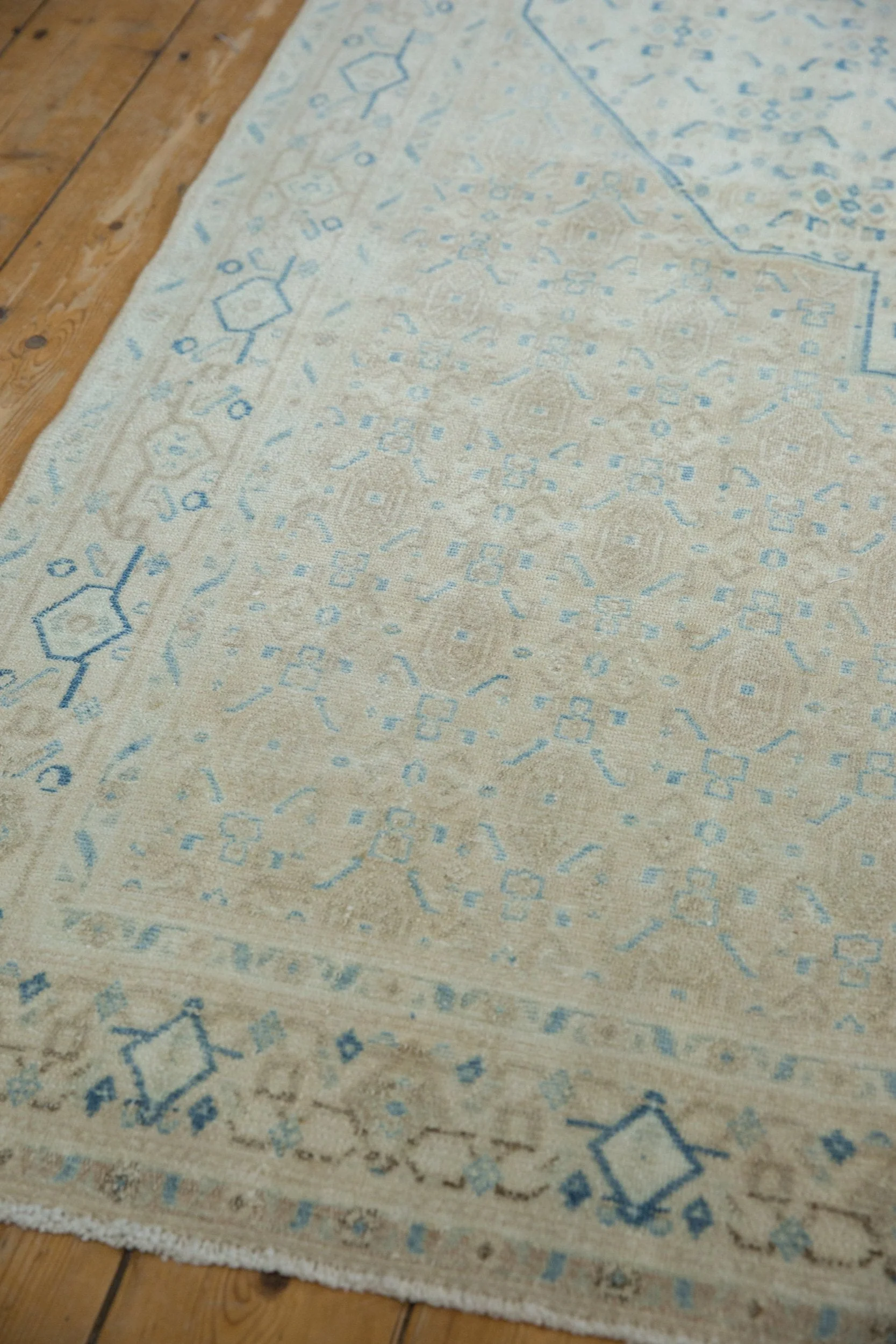 7x9.5 Vintage Distressed Birjand Carpet - Image 7