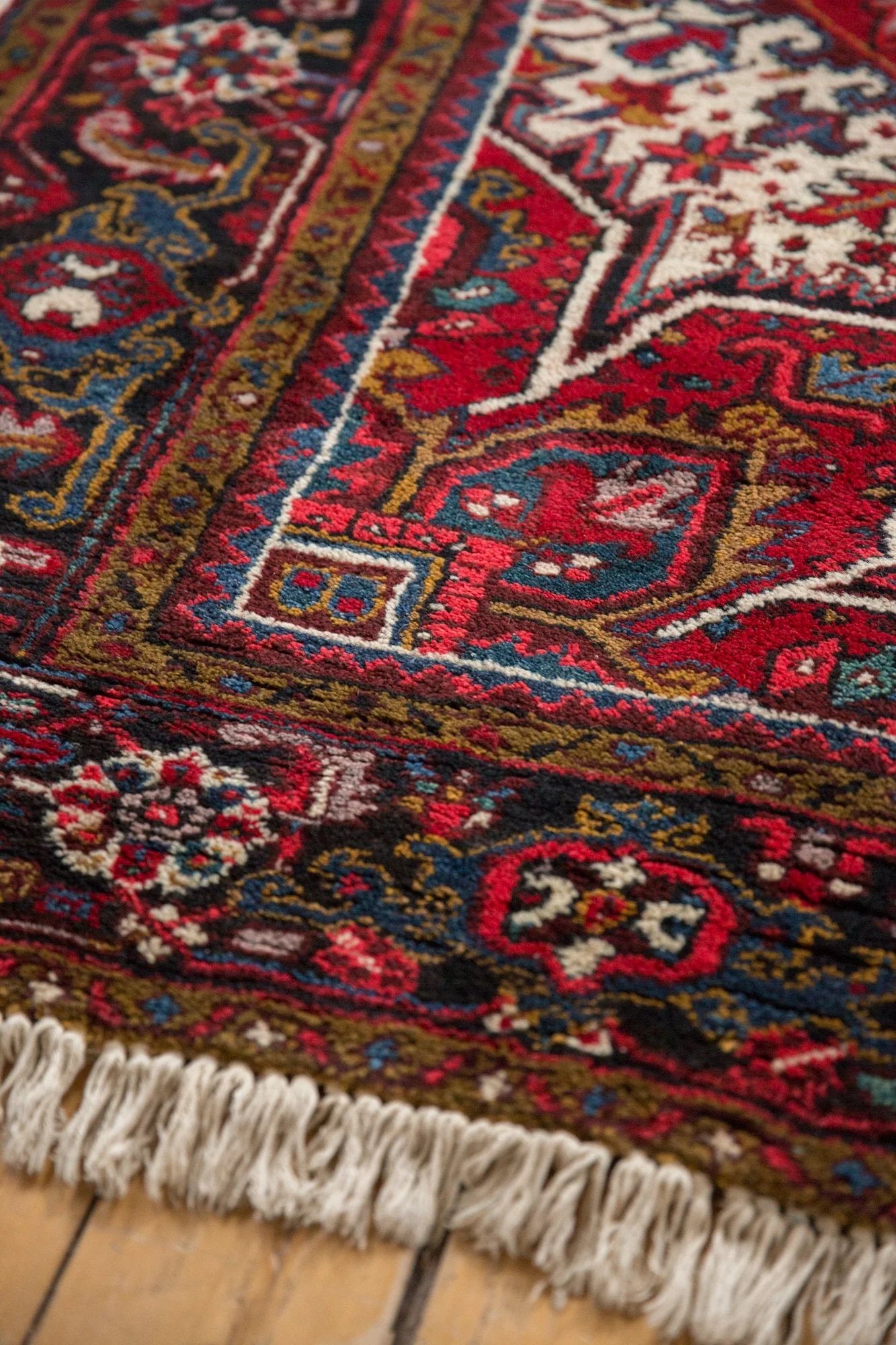 7x9.5 Vintage Mehrivan Carpet - Image 10