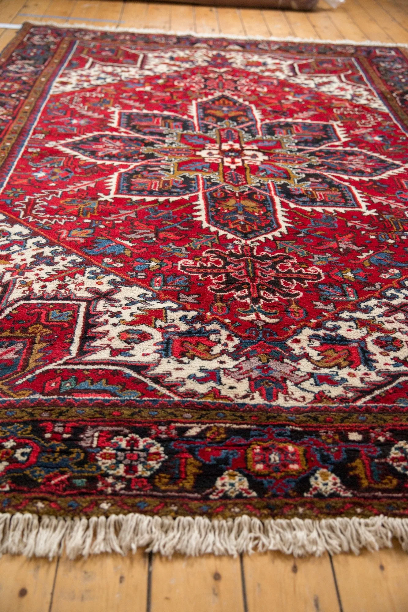 7x9.5 Vintage Mehrivan Carpet - Image 9