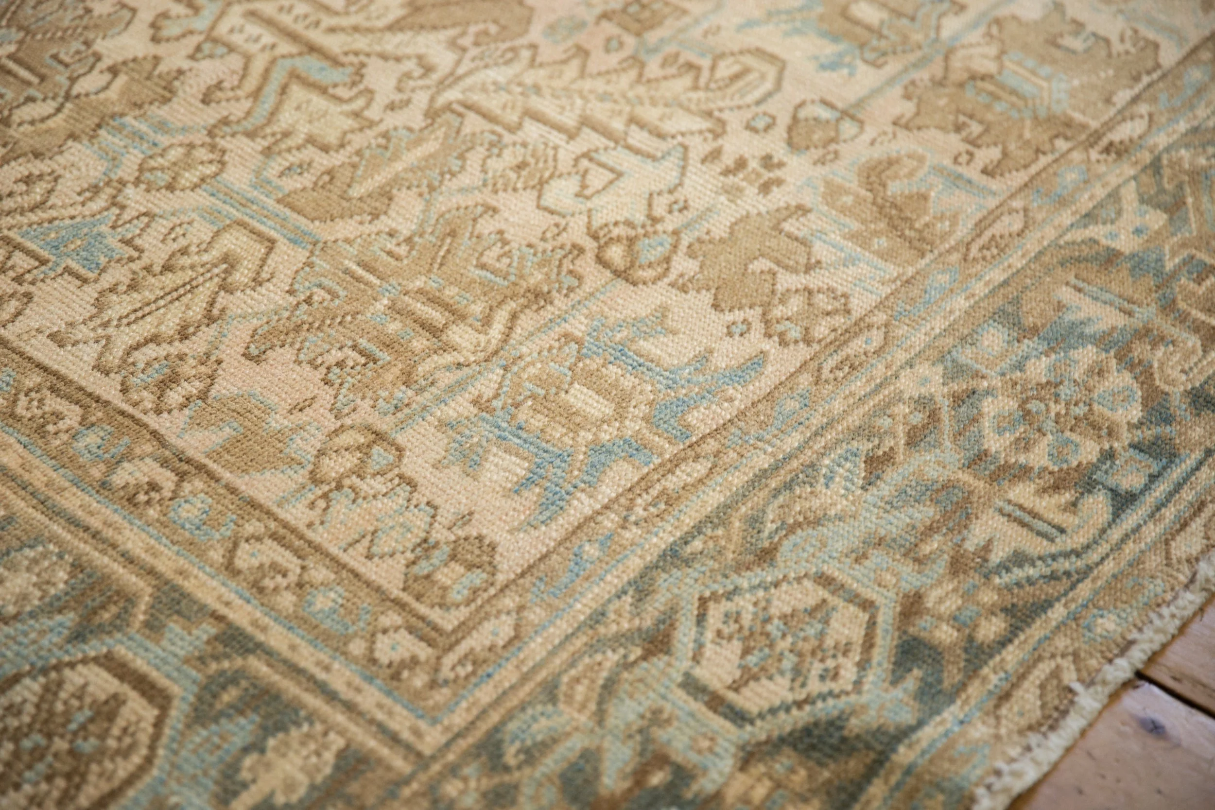 7x9 Vintage Distressed Mehrivan Carpet - Image 5