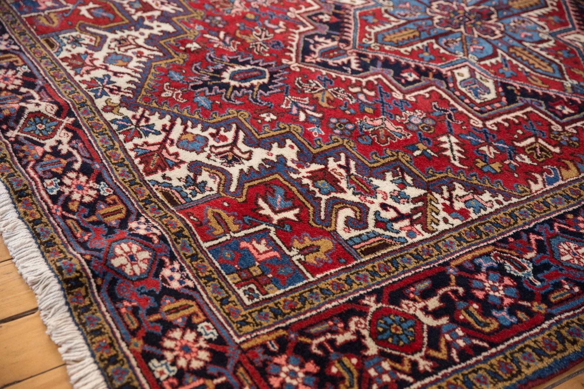 7x9 Vintage Mehrivan Carpet - Image 4