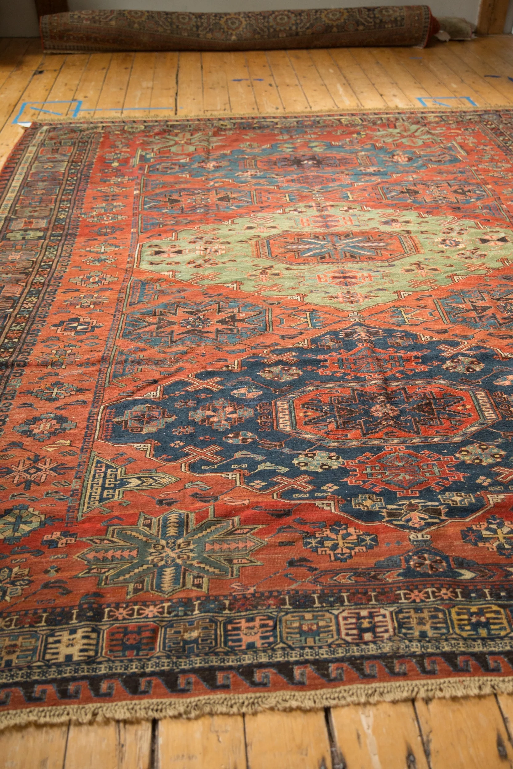 8.5x10.5 Antique Soumac Design Carpet - Image 11