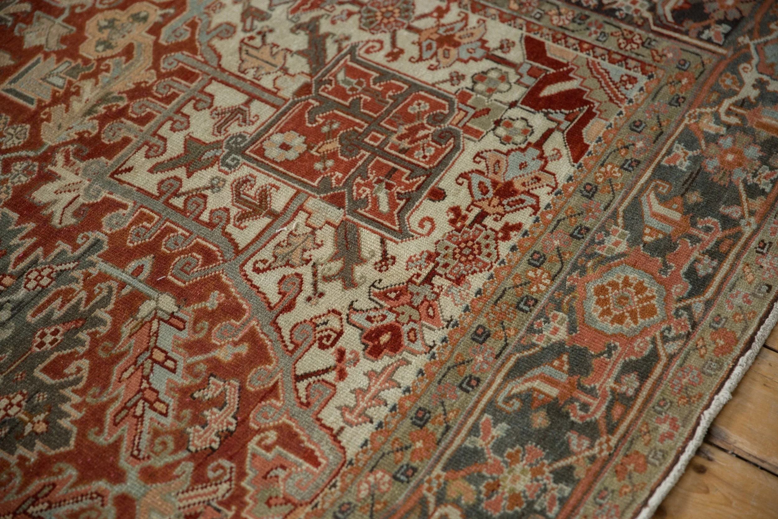 8.5x11.5 Vintage Distressed Heriz Carpet - Image 10