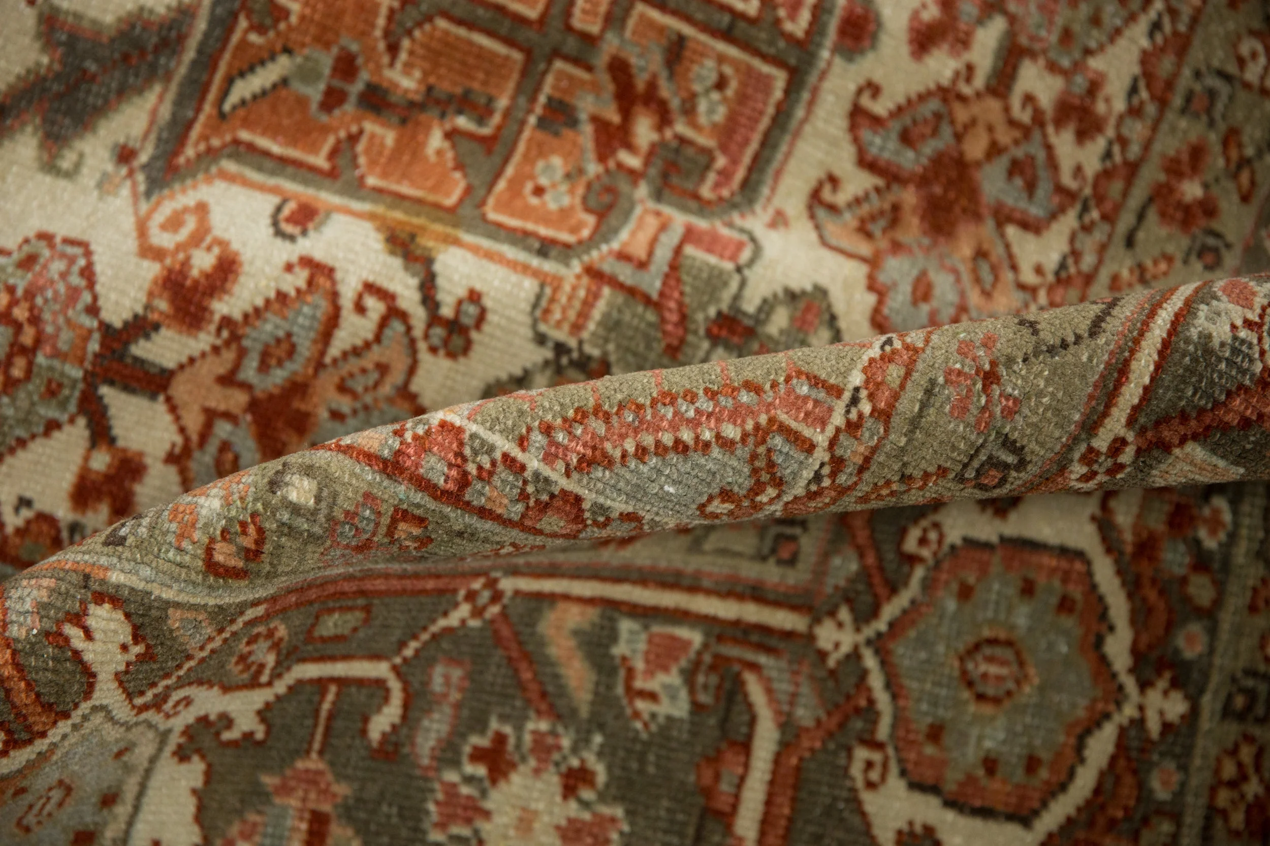 8.5x11.5 Vintage Distressed Heriz Carpet - Image 15