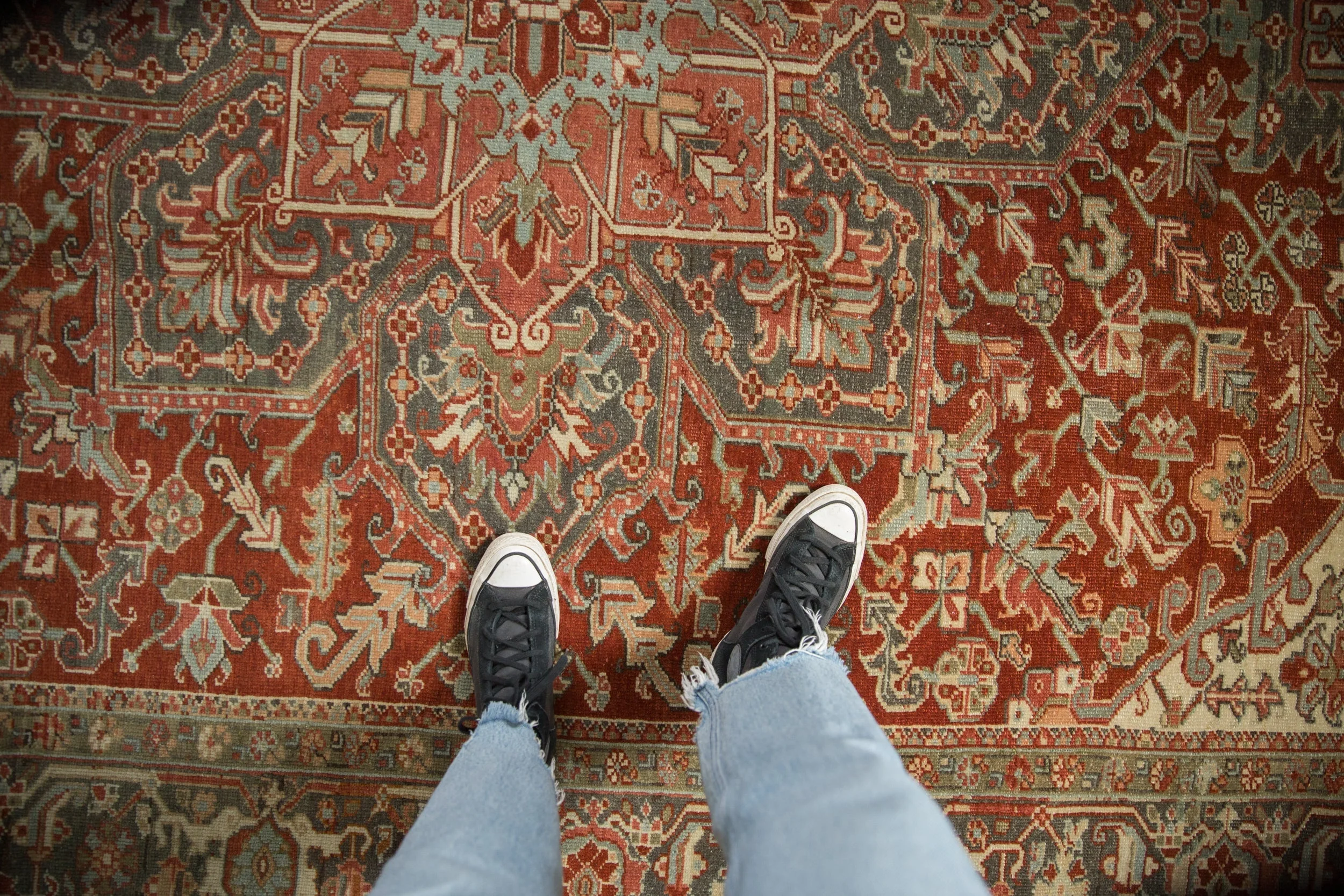 8.5x11.5 Vintage Distressed Heriz Carpet - Image 2