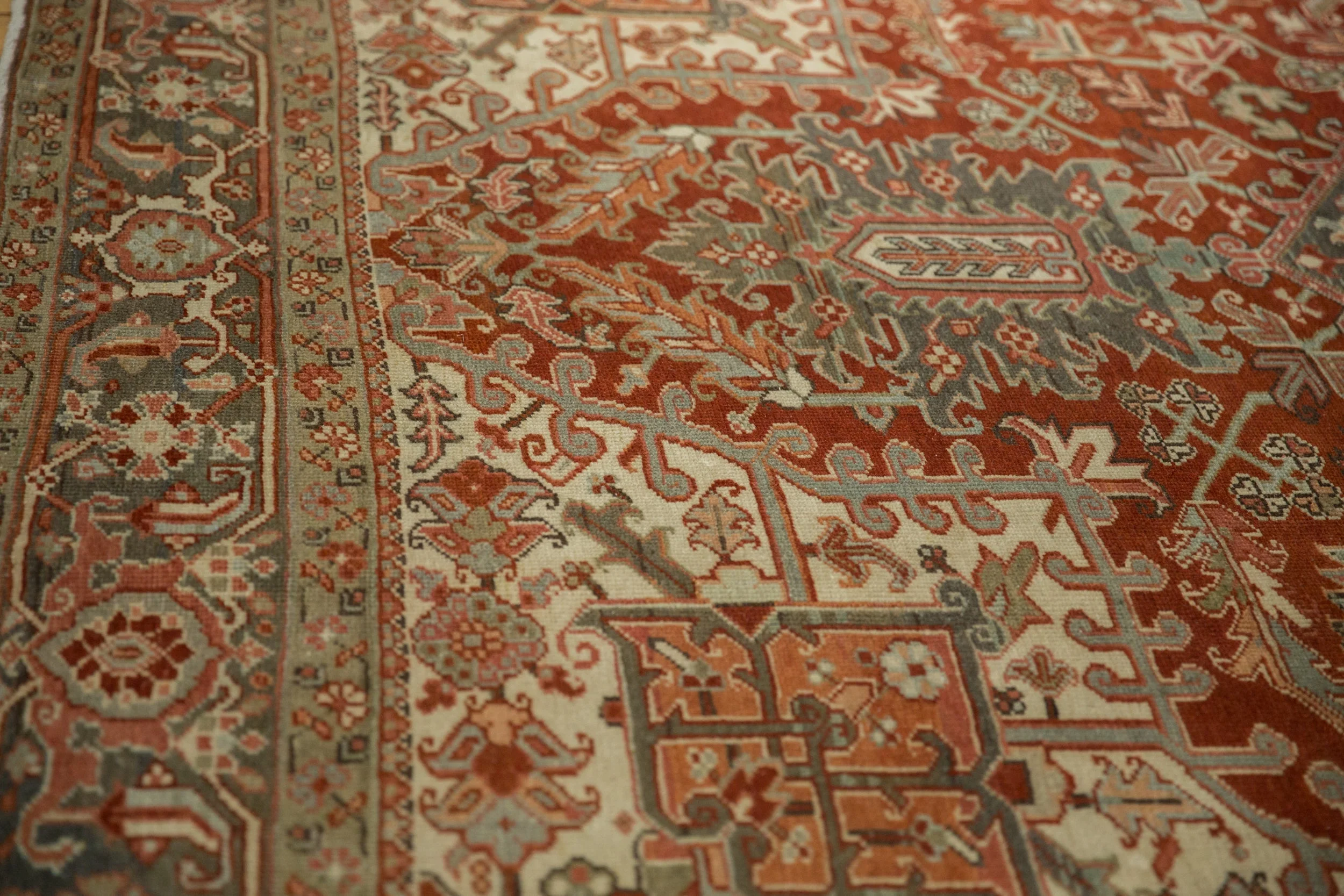 8.5x11.5 Vintage Distressed Heriz Carpet - Image 7