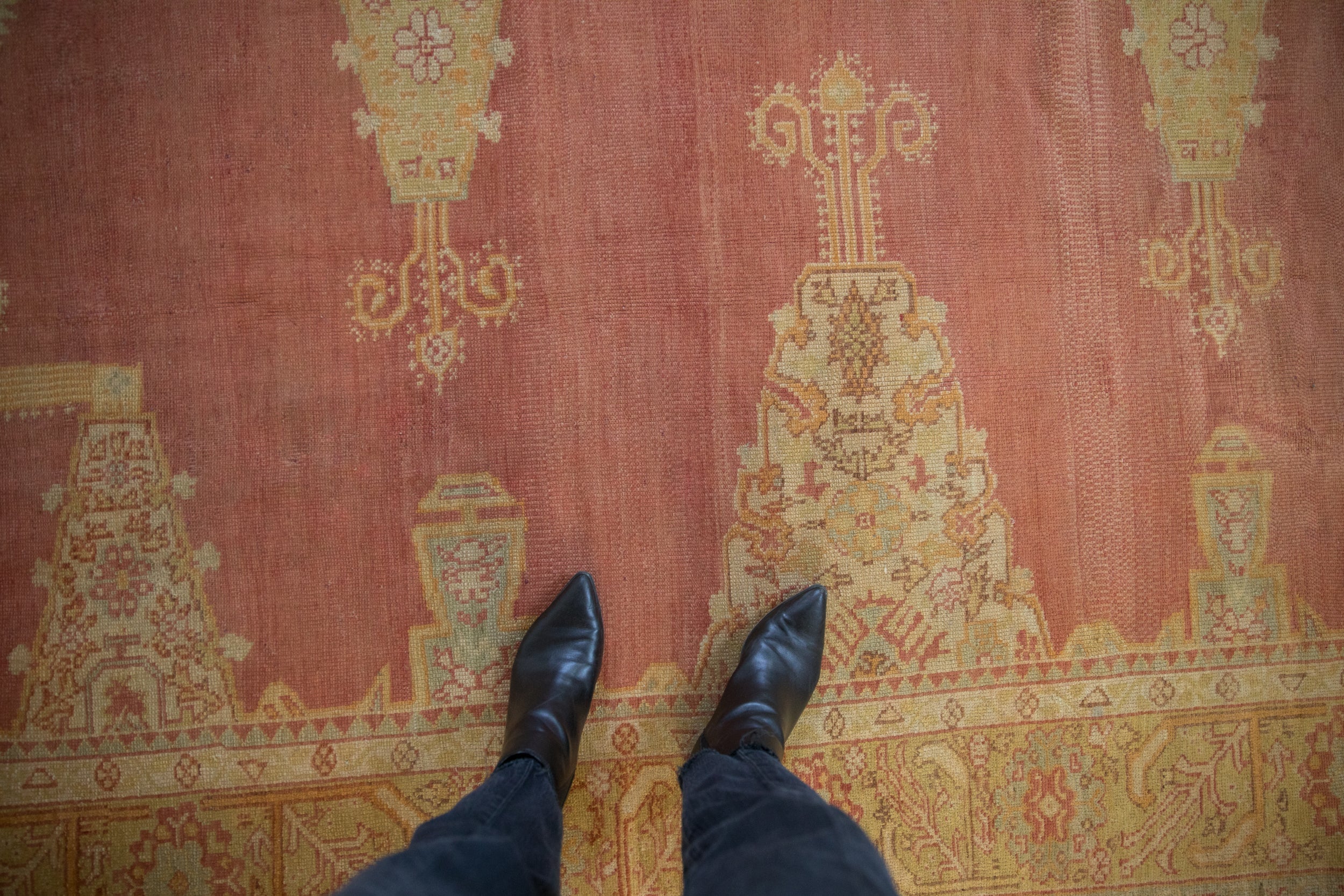 8.5x11.5 Vintage Distressed Oushak Carpet - Image 2