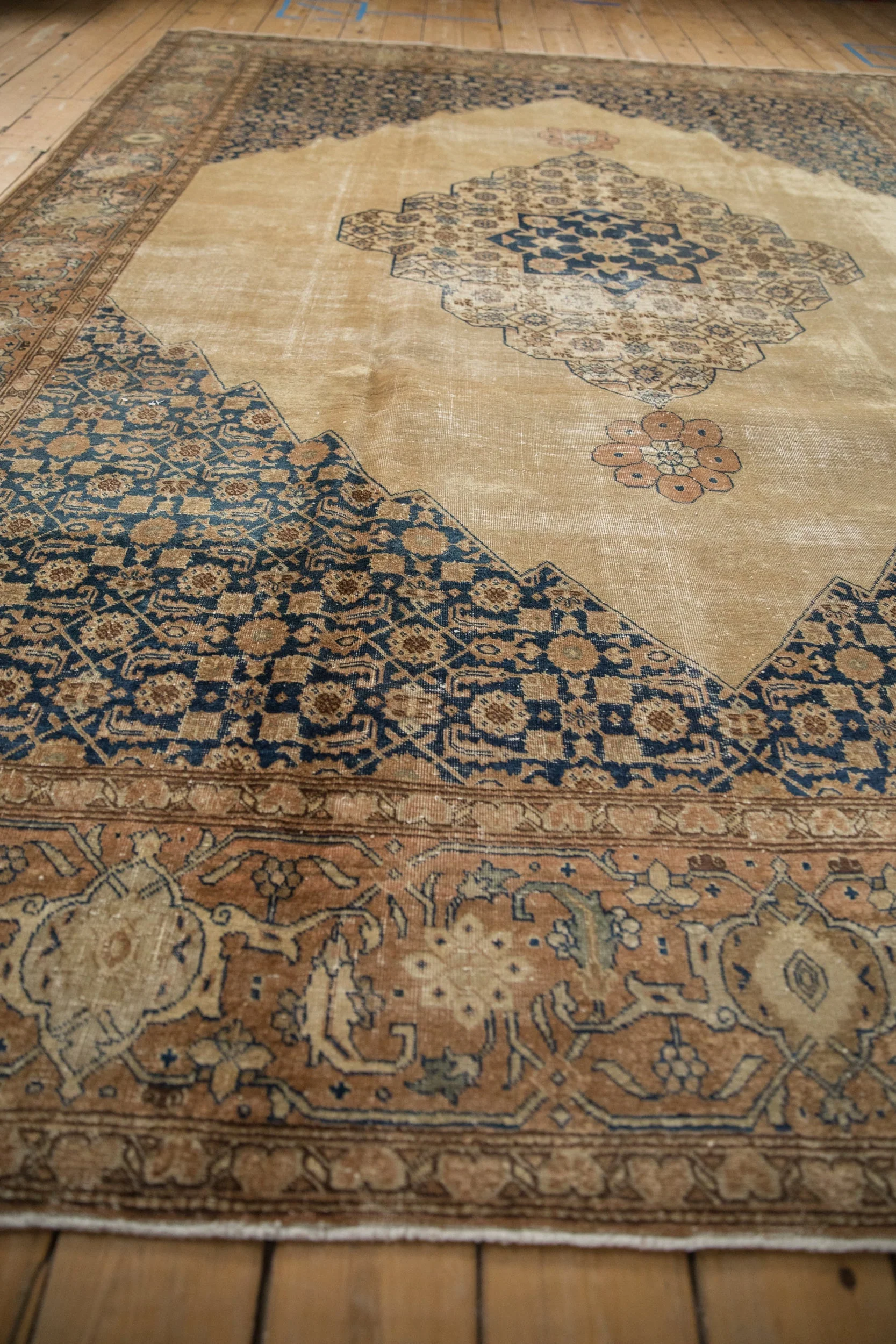 8.5x11 Vintage Distressed Tabriz Carpet - Image 7