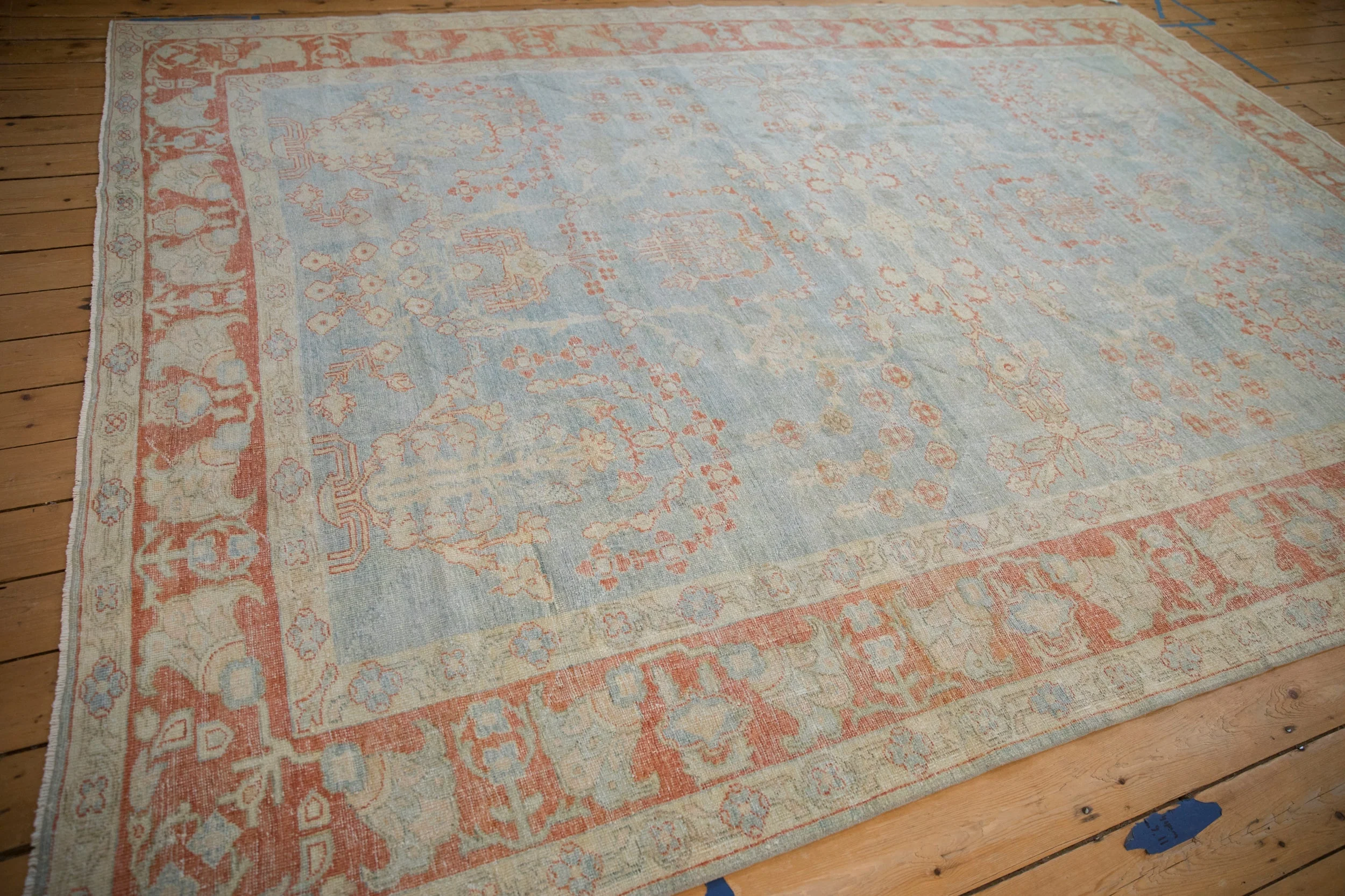 8.5x12 Vintage Distressed Mahal Carpet - Image 10