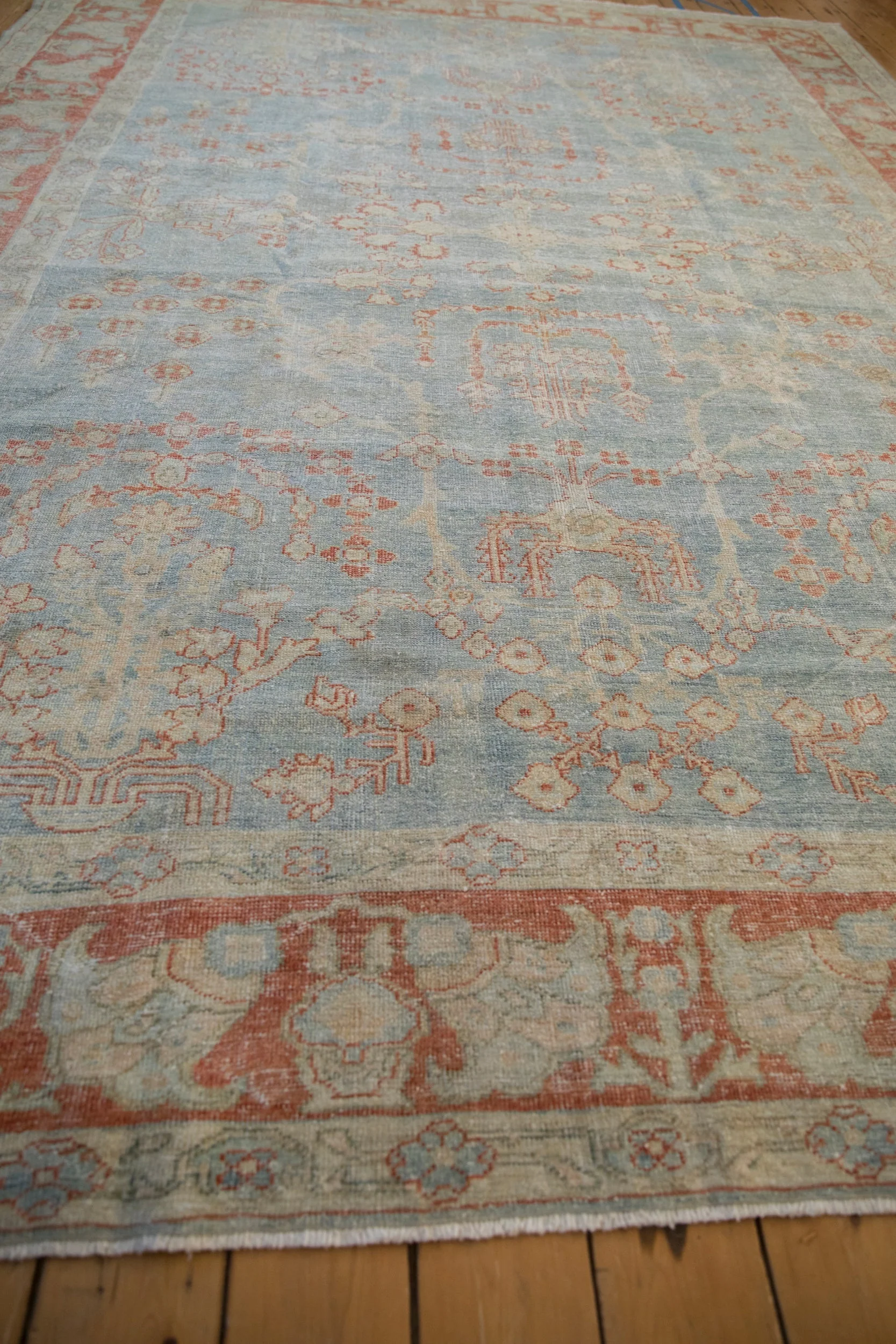 8.5x12 Vintage Distressed Mahal Carpet - Image 9