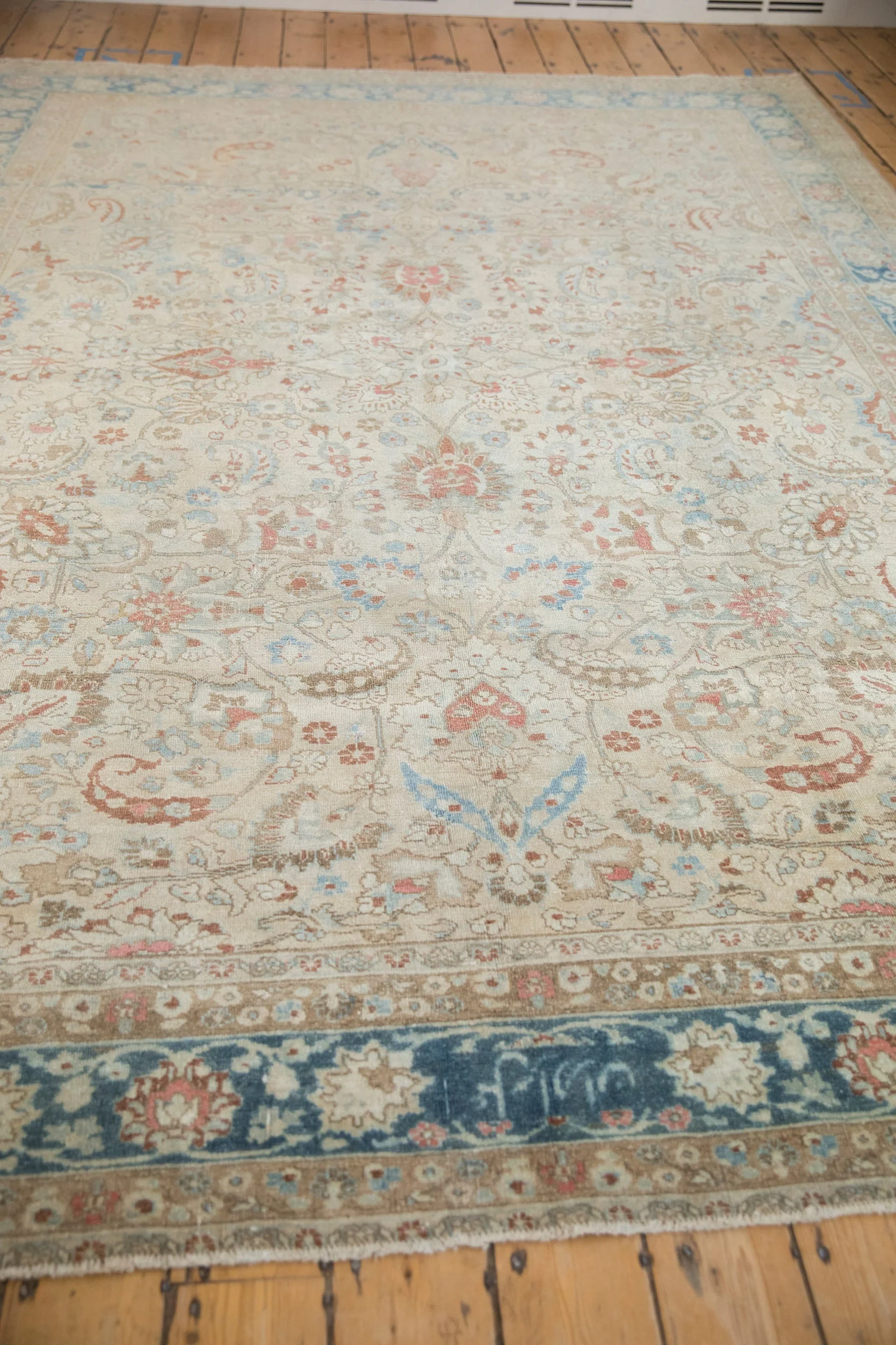 8.5x12 Vintage Distressed Meshed Carpet - Image 6
