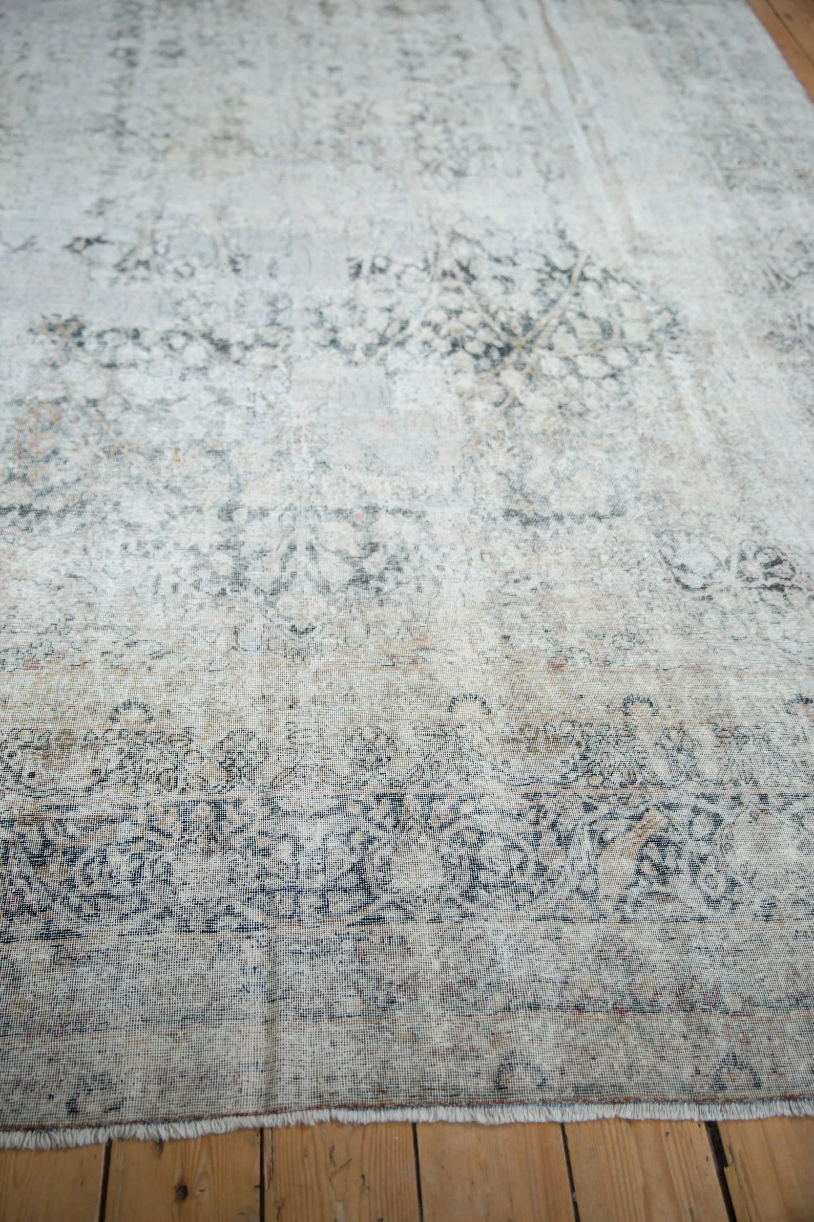 8.5x13.5 Antique Distressed Kerman Carpet - Image 5