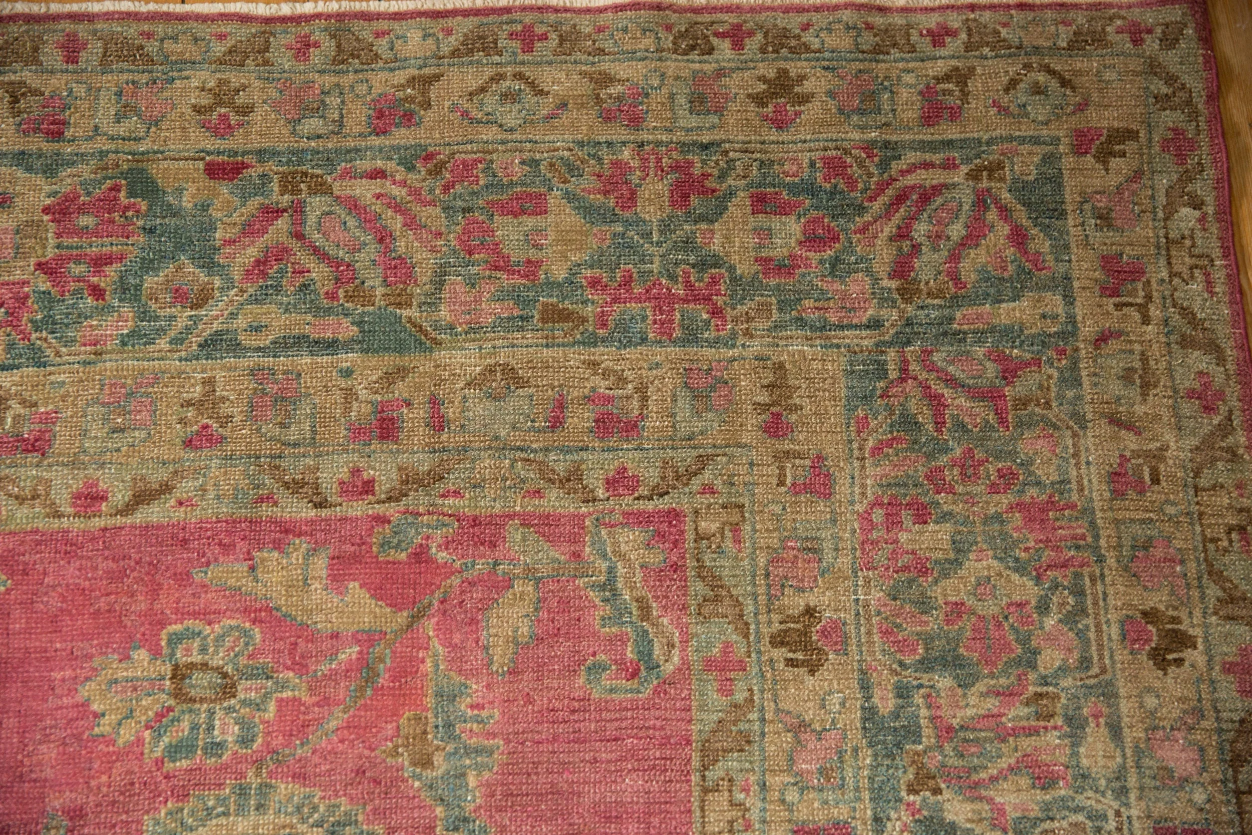 8.5x16 Antique Distressed Lilihan Carpet - Image 4