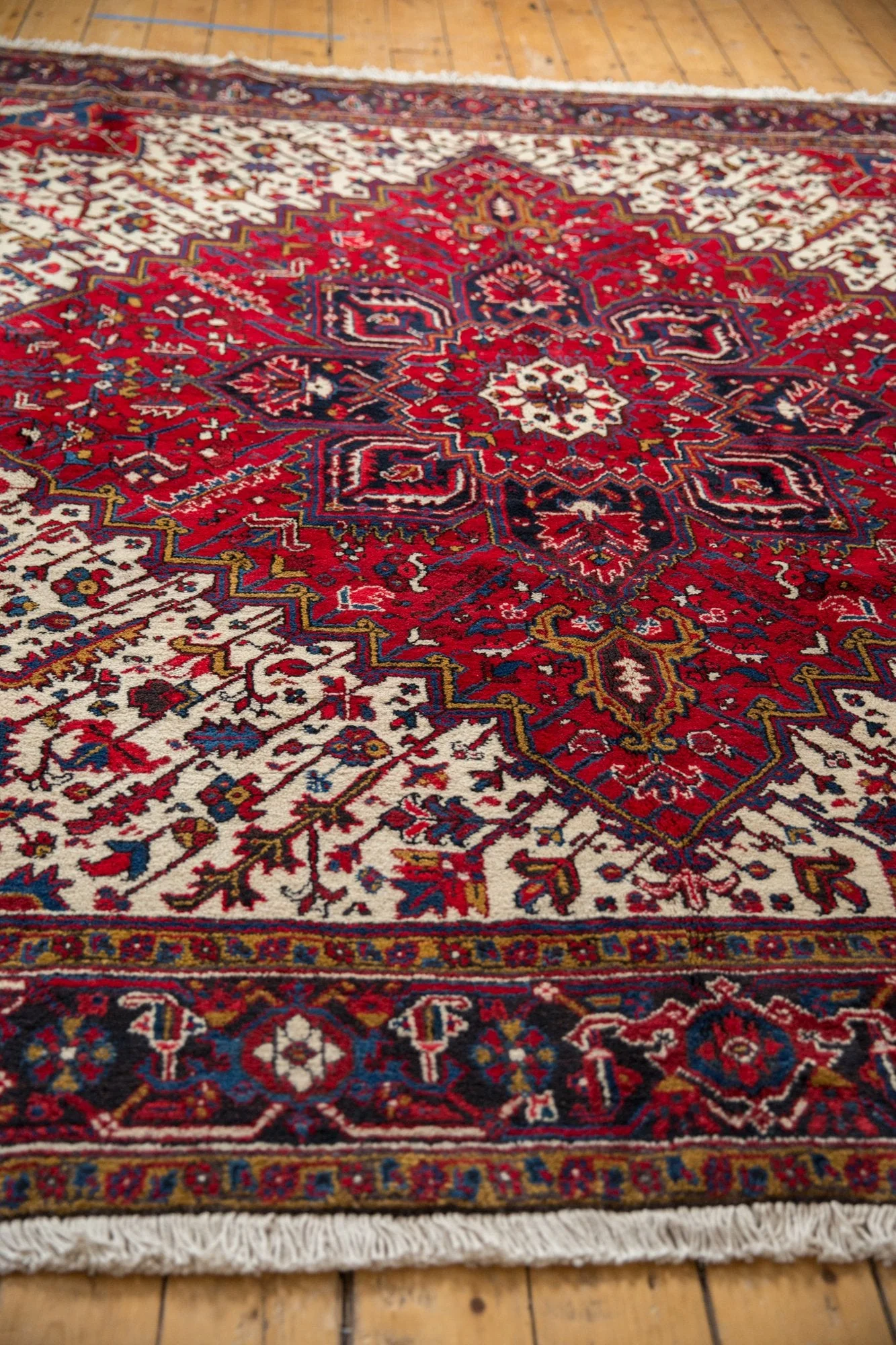 8.5x9.5 Vintage Mehrivan Square Carpet - Image 6