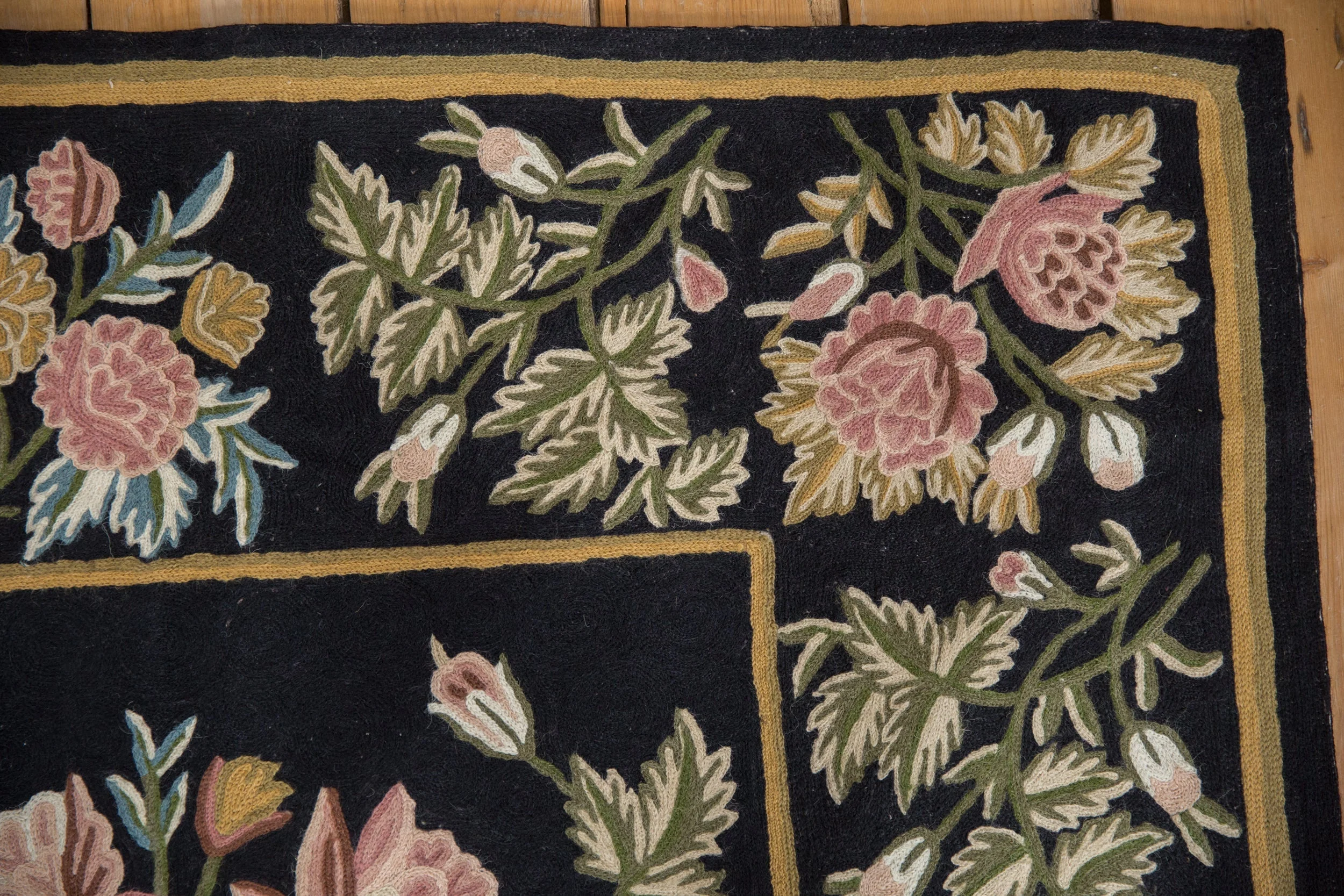 8x10.5 Vintage Chainstitch Carpet - Image 3