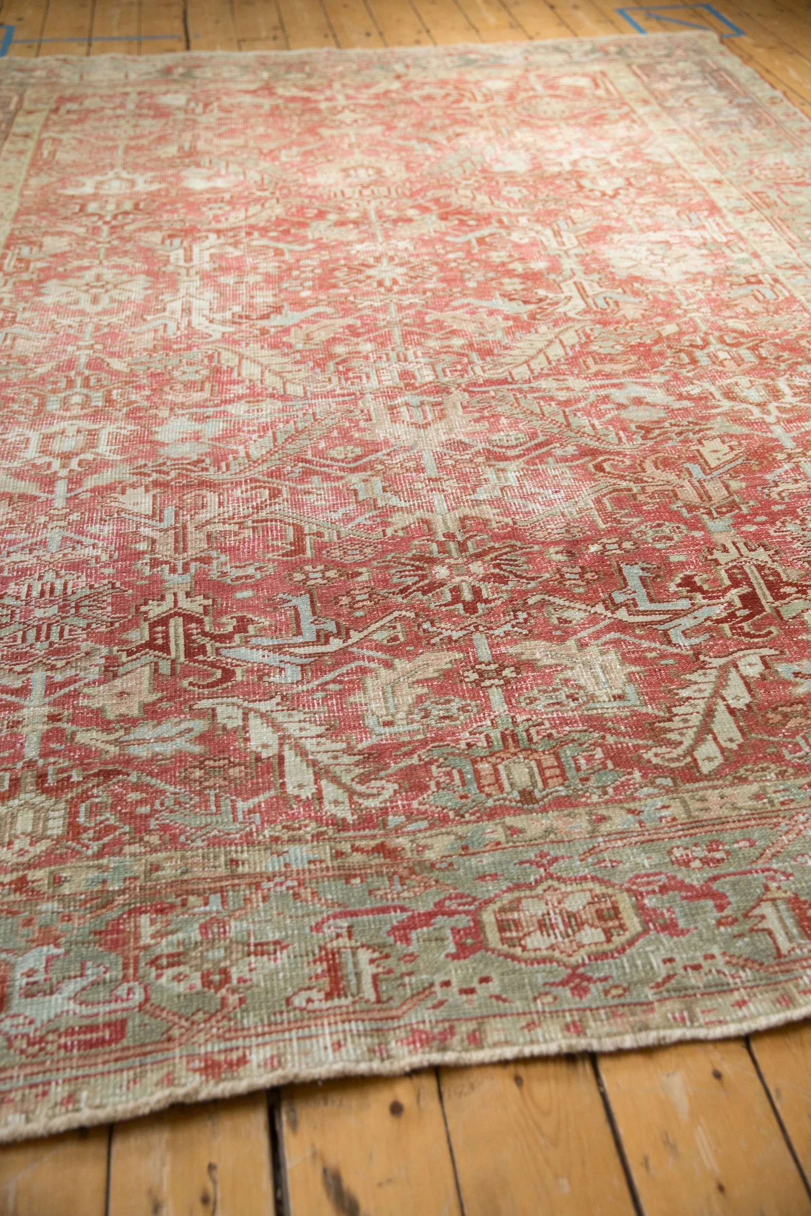 8x10.5 Vintage Distressed Heriz Carpet - Image 8