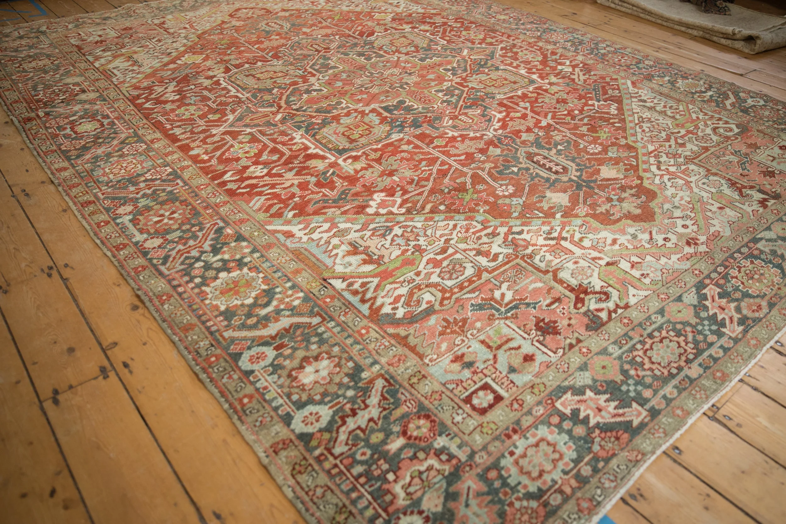 8x10.5 Vintage Distressed Heriz Carpet - Image 4