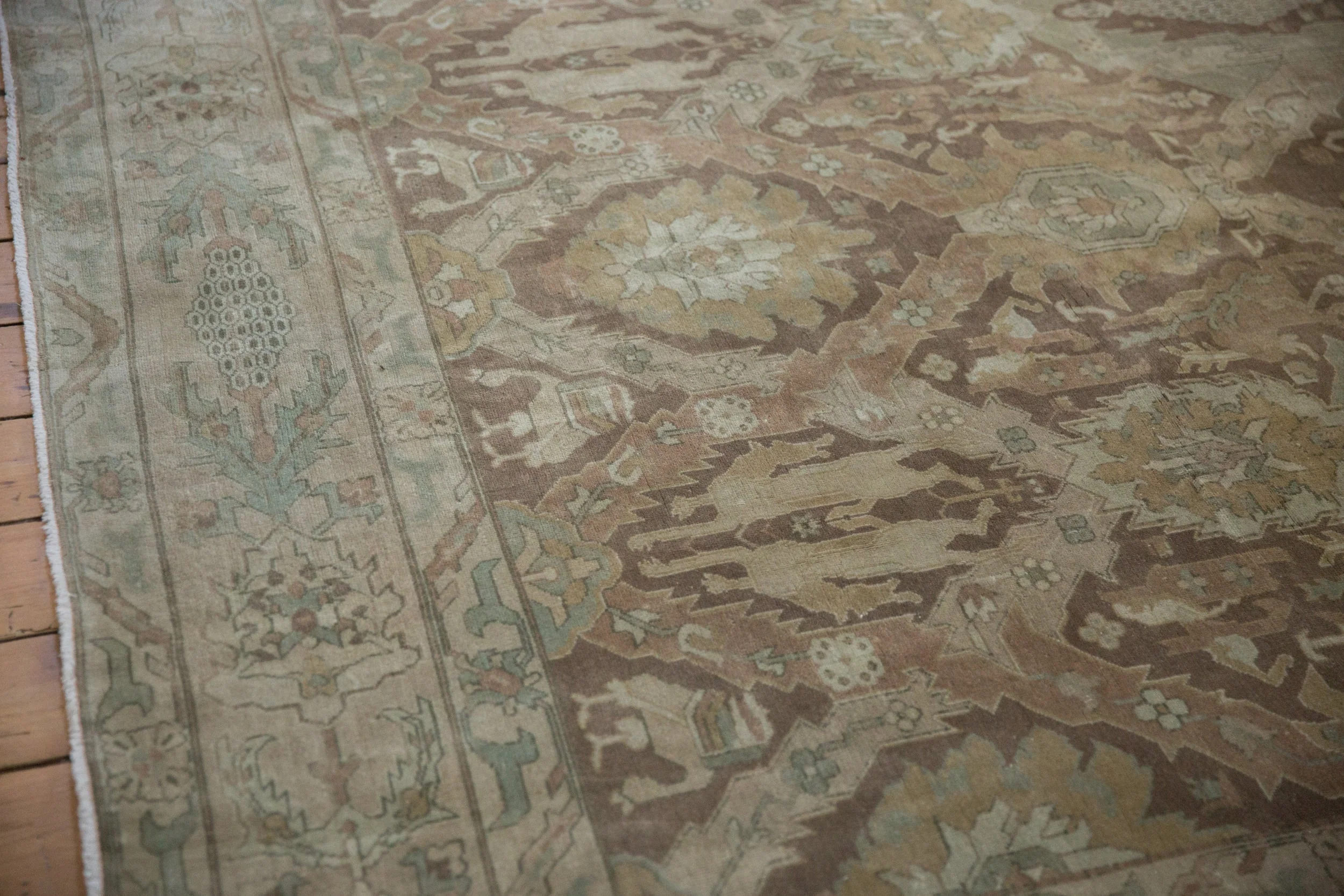 8x10.5 Vintage Distressed Sivas Carpet - Image 11