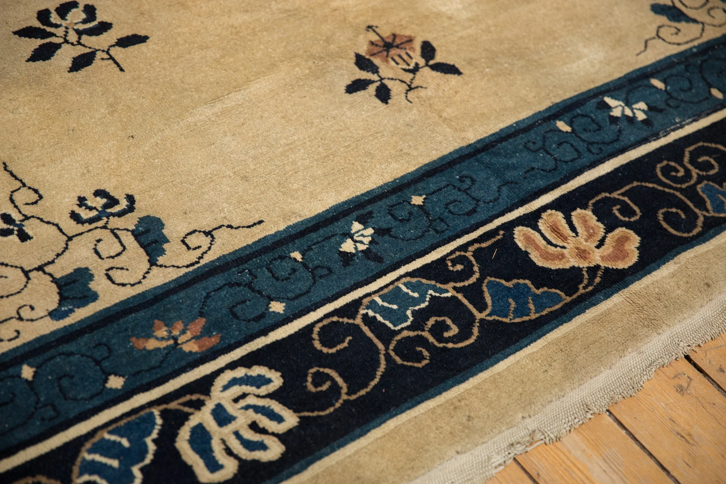 8x10 Antique Peking Carpet - Image 5