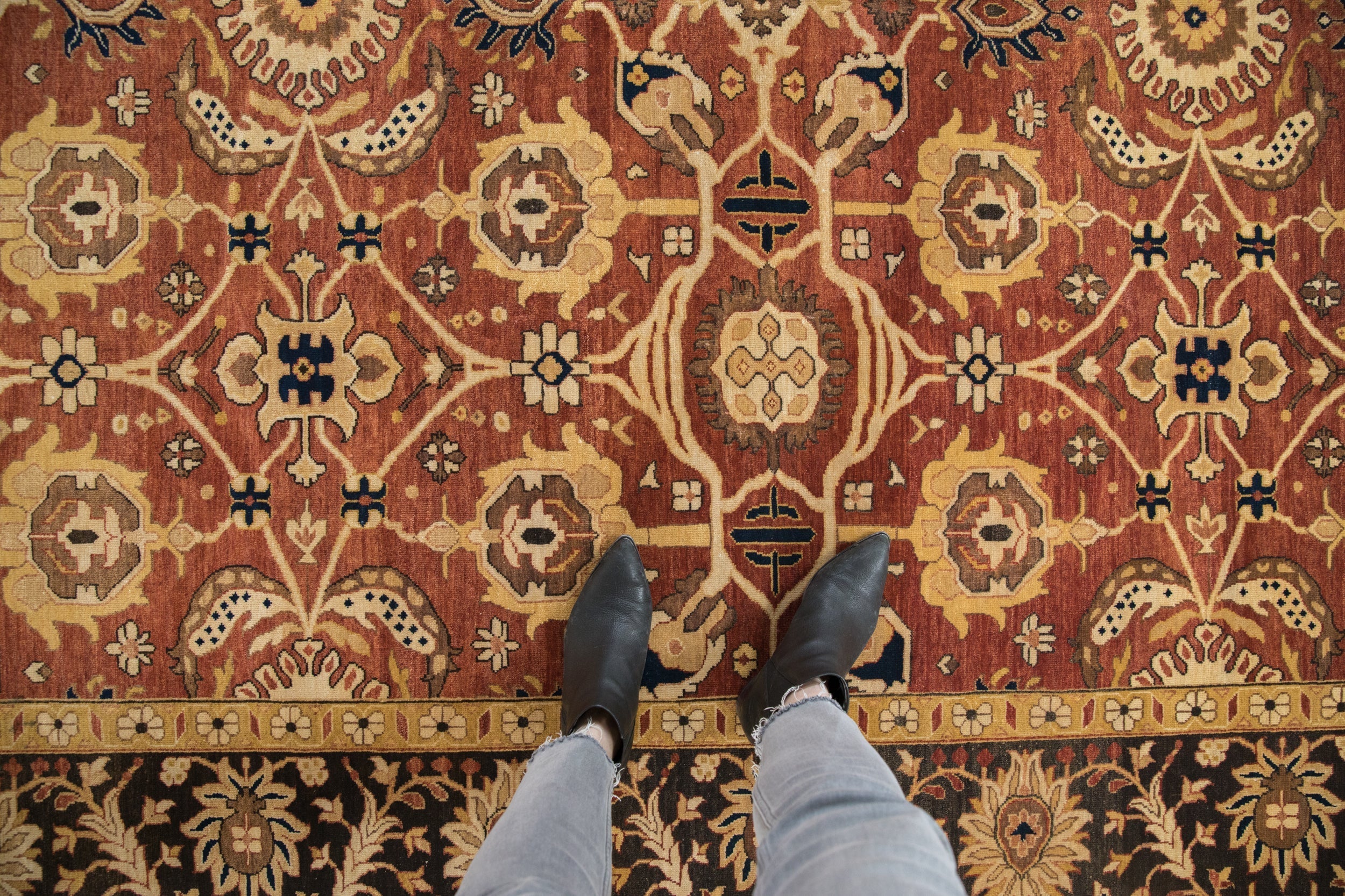 8x10 Indian Mahal Design Carpet - Image 2