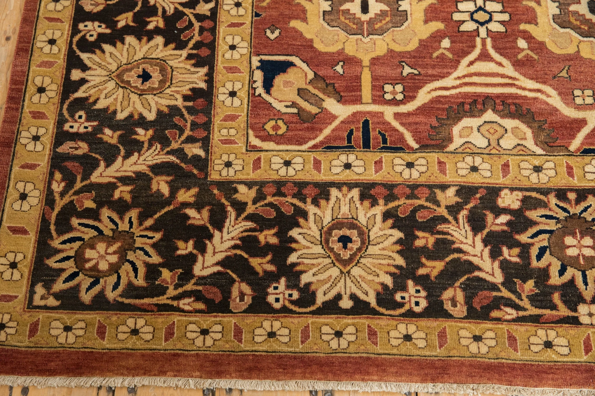 8x10 Indian Mahal Design Carpet - Image 4