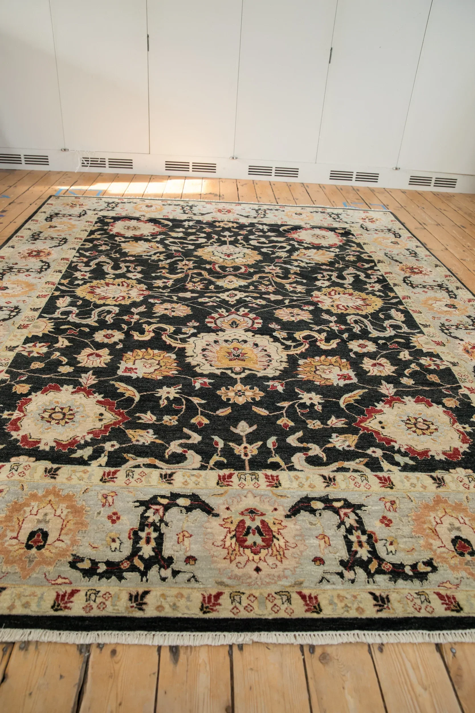 8x10 Indian Sultanabad Design Carpet - Image 4