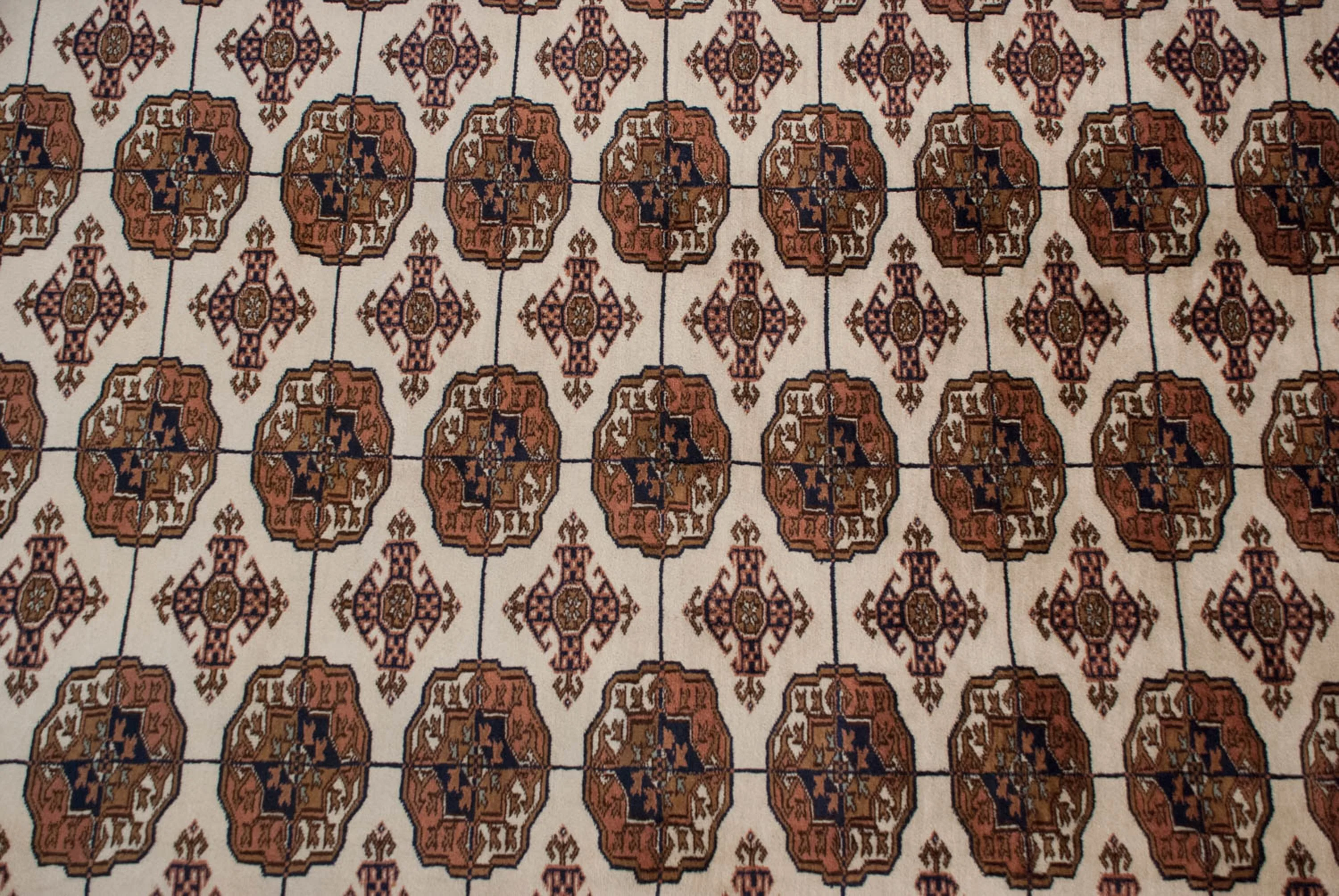 8x10 Vintage Fine Bokhara Carpet - Image 4