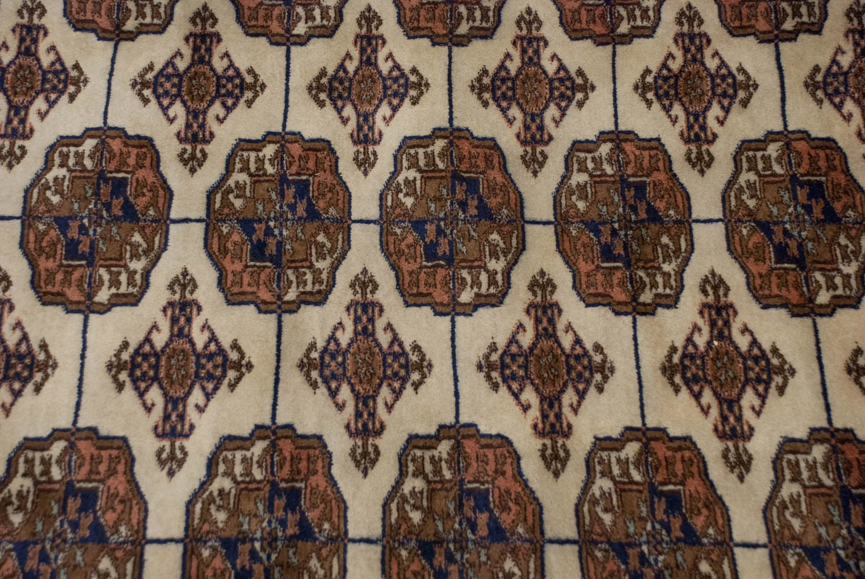 8x10 Vintage Fine Bokhara Carpet - Image 3