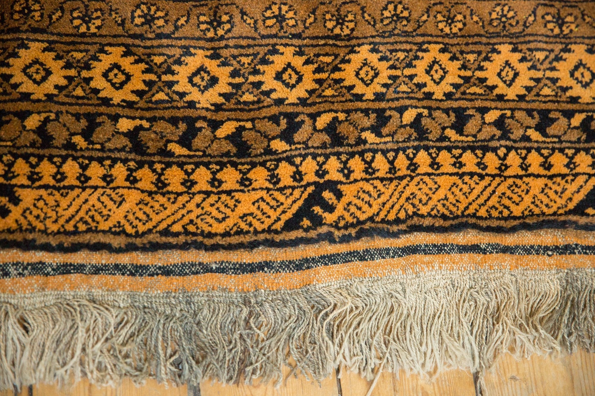 8x11.5 Vintage Daulatabad Carpet - Image 5