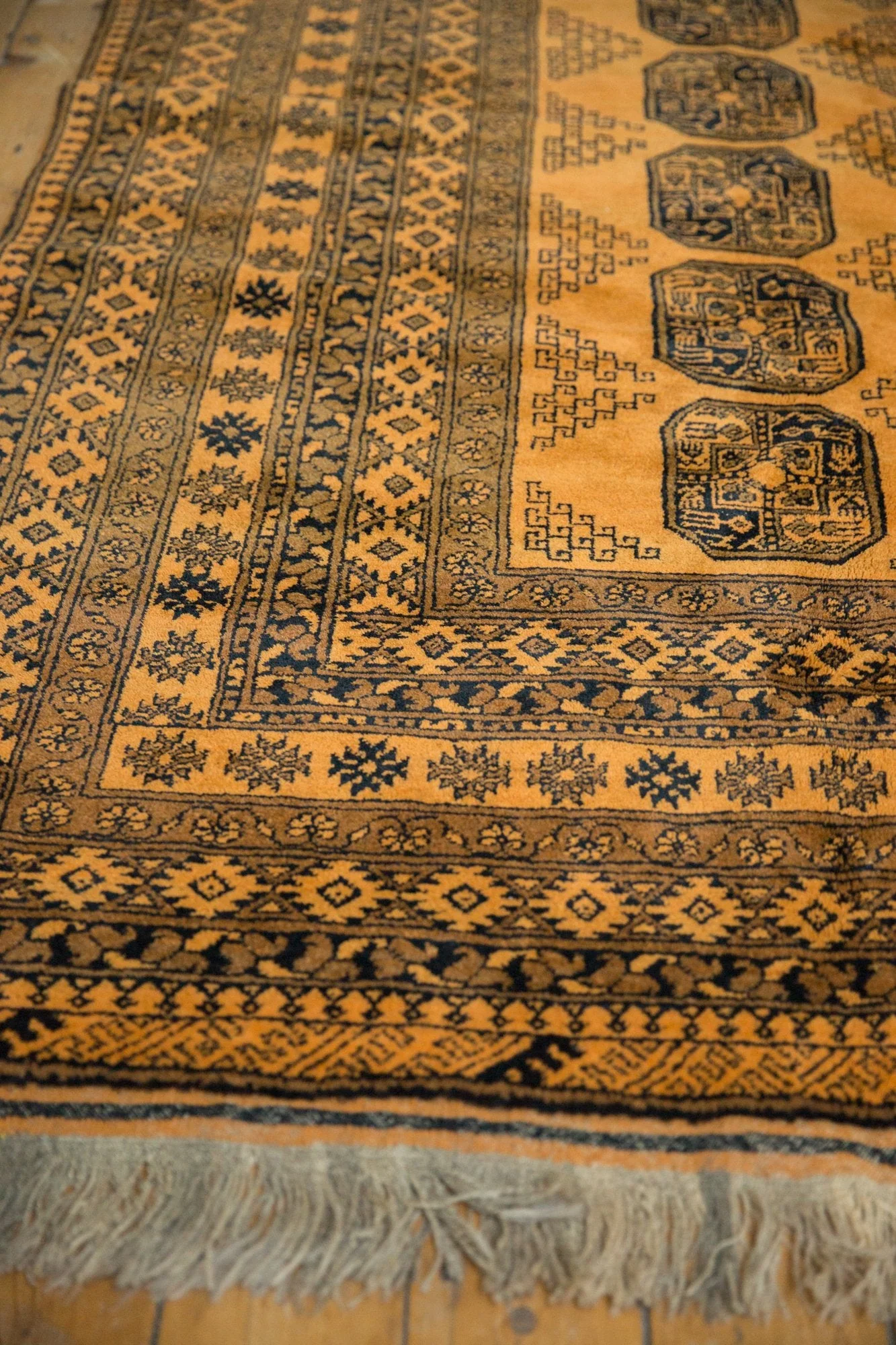 8x11.5 Vintage Daulatabad Carpet - Image 9